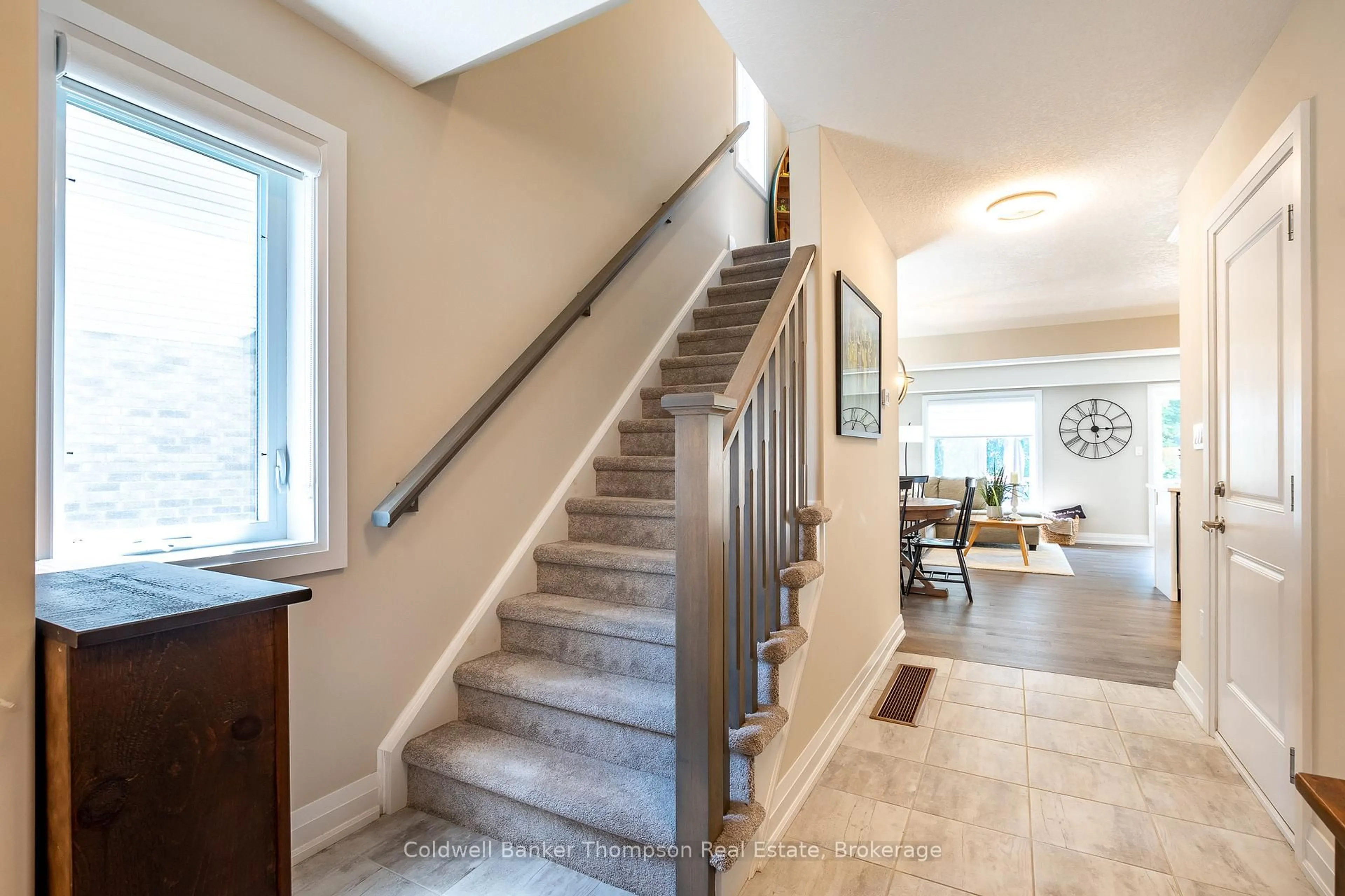 Stairs for 22 Kelsey Madison Crt, Huntsville Ontario P1H 0E2