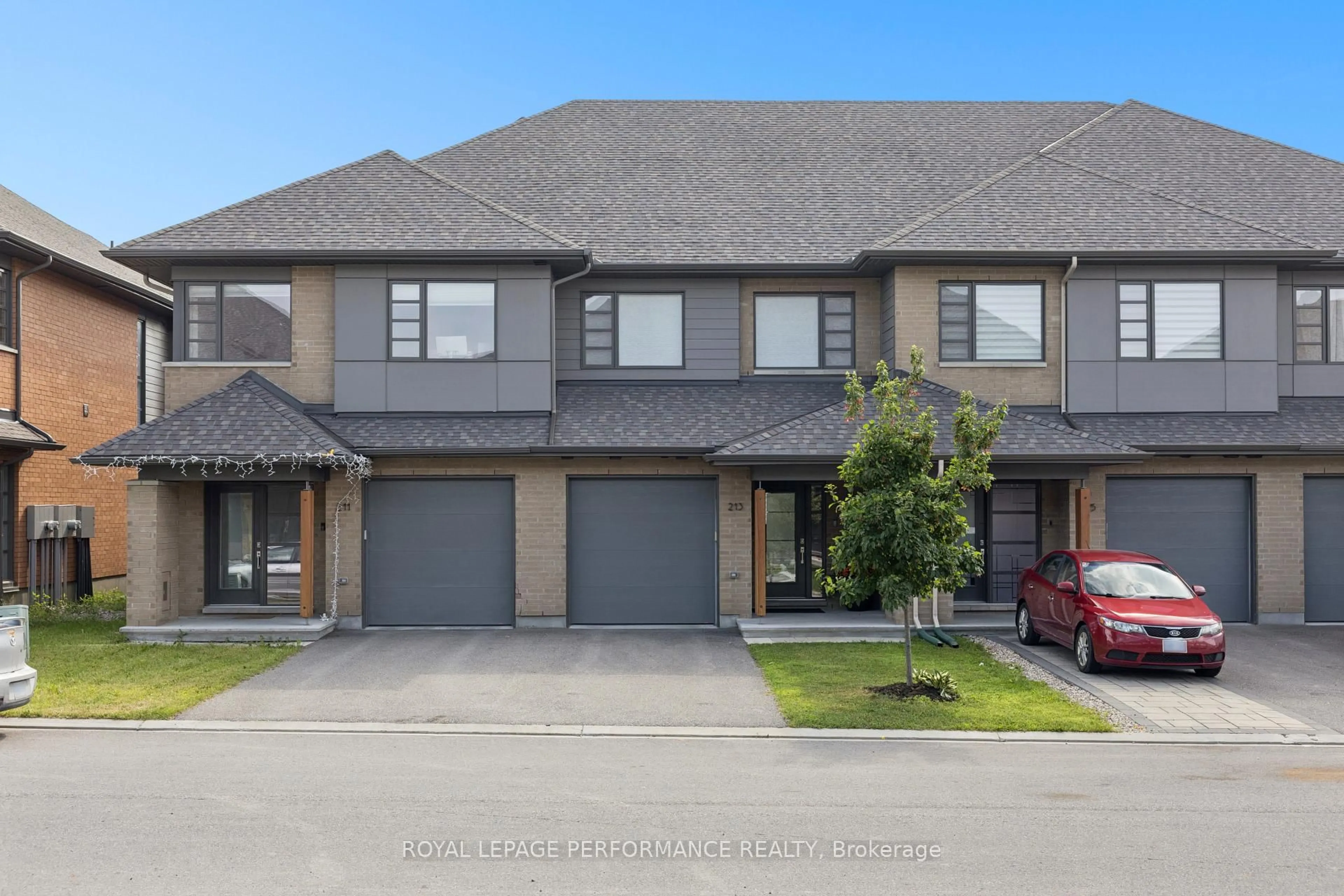 A pic from outside/outdoor area/front of a property/back of a property/a pic from drone, street for 213 Pisces Terr, Ottawa Ontario K1T 0S8
