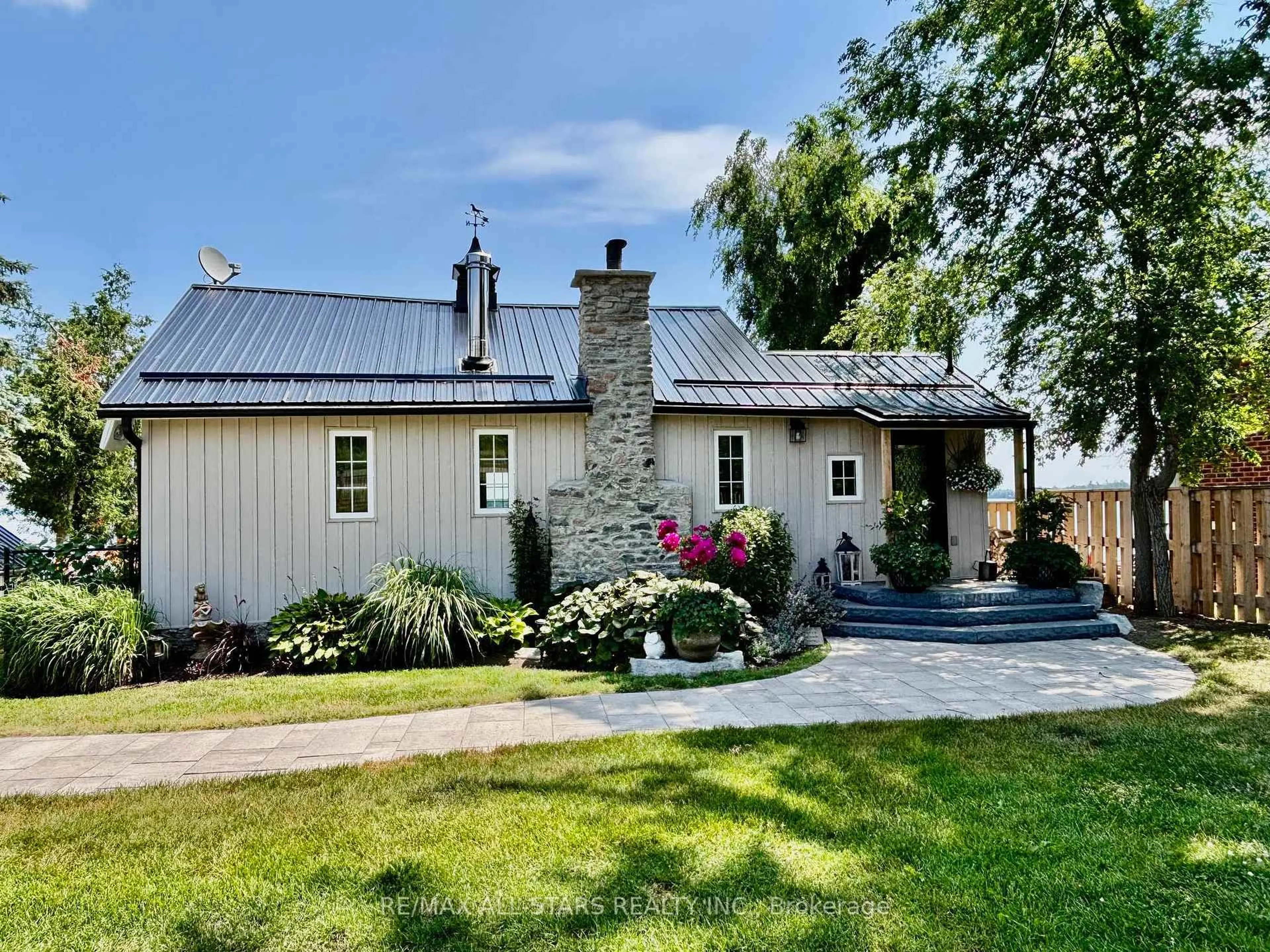 Unknown for 25 Bayview Rd, Kawartha Lakes Ontario K0M 1N0