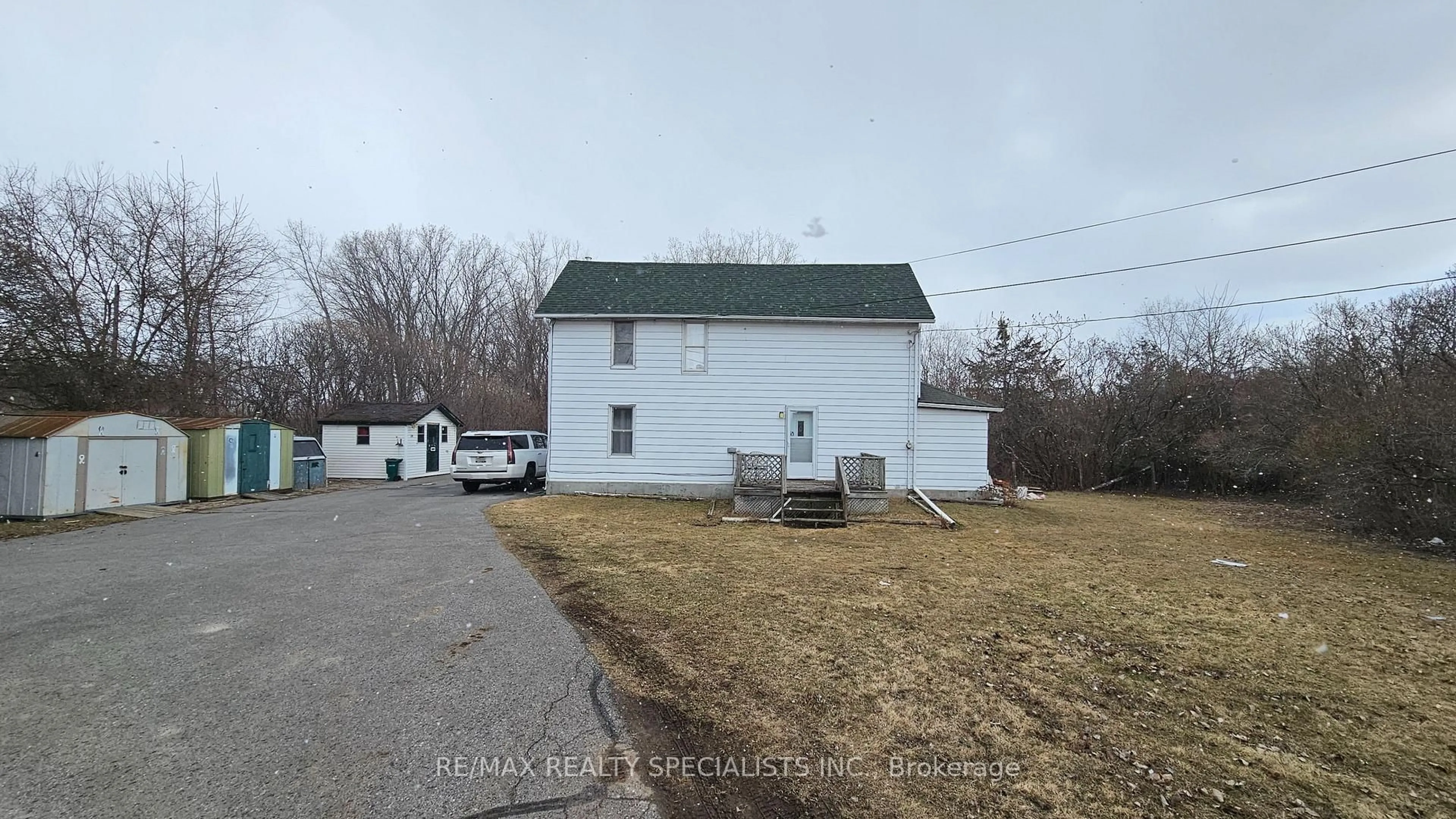 Unknown for 115 Dufferin Ave, Quinte West Ontario K8V 5E2