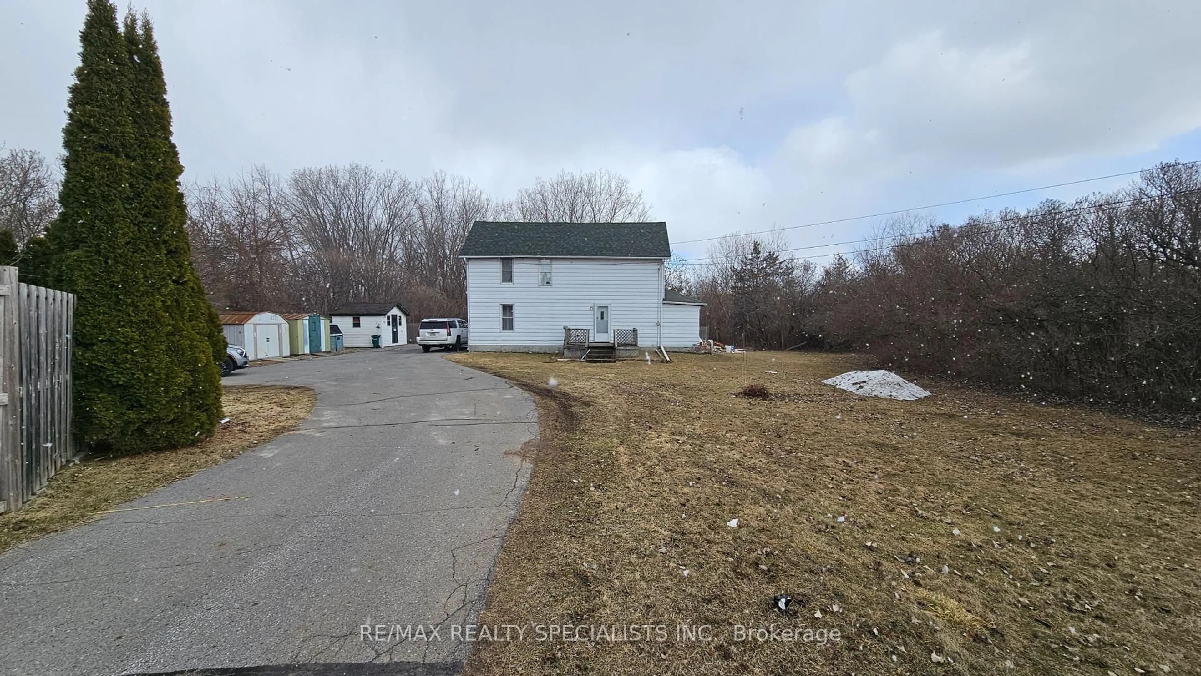Unknown for 115 Dufferin Ave, Quinte West Ontario K8V 5E2
