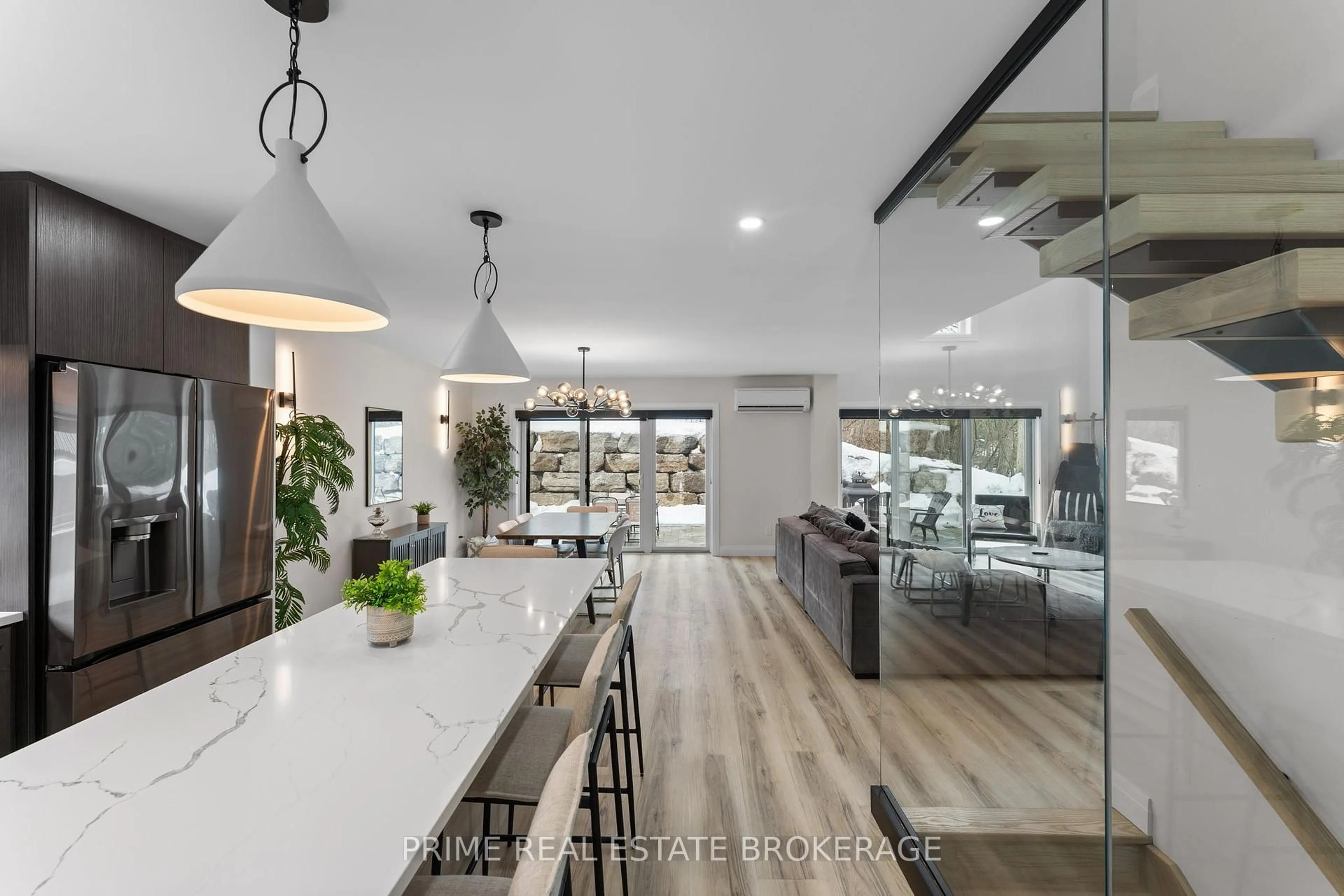 Open concept kitchen, unknown for 35 Walker St, Lambton Shores Ontario N0M 1T0