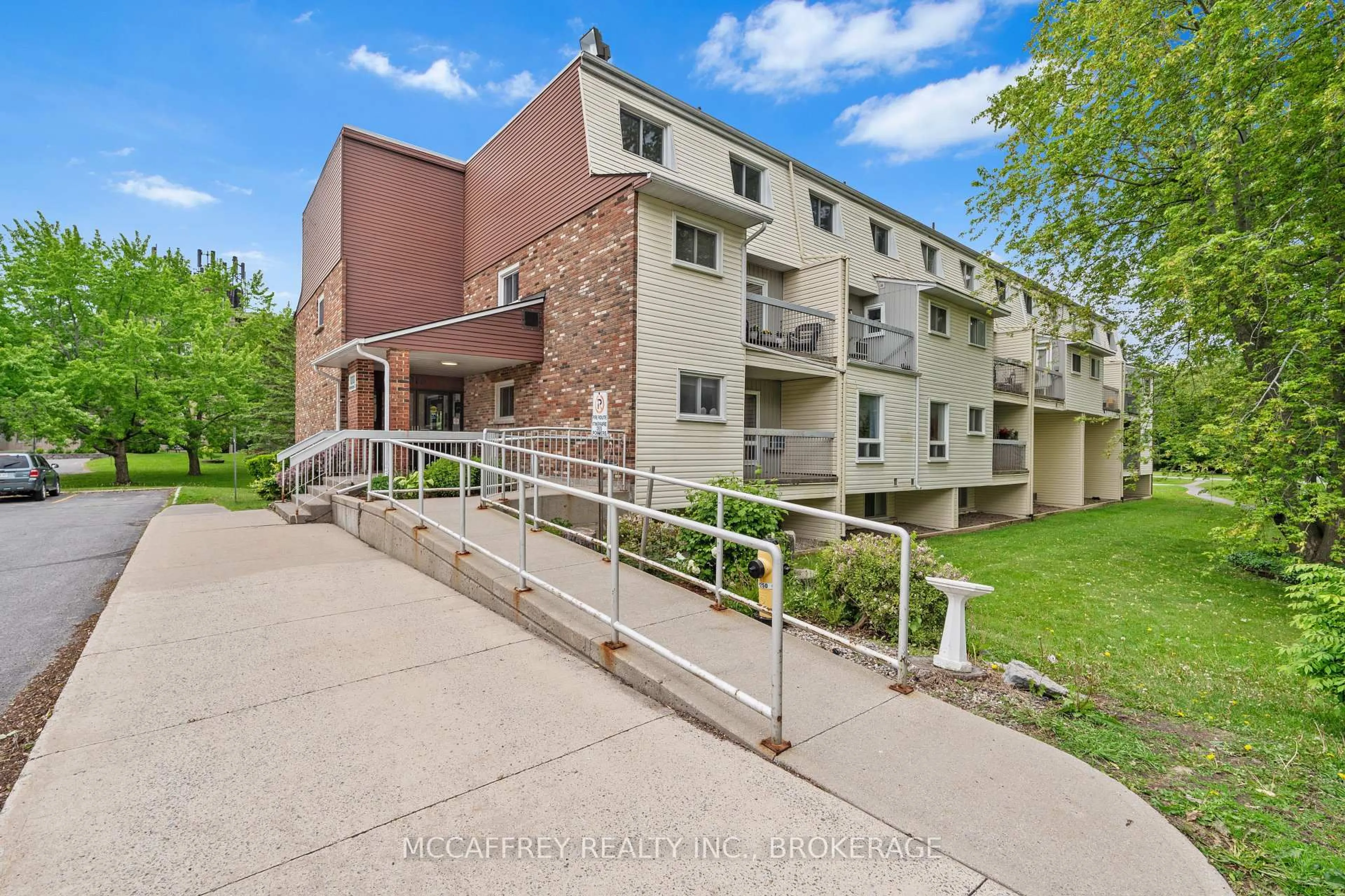 Patio, unknown for 1010 Pembridge Cres #102, Kingston Ontario K7P 1A3