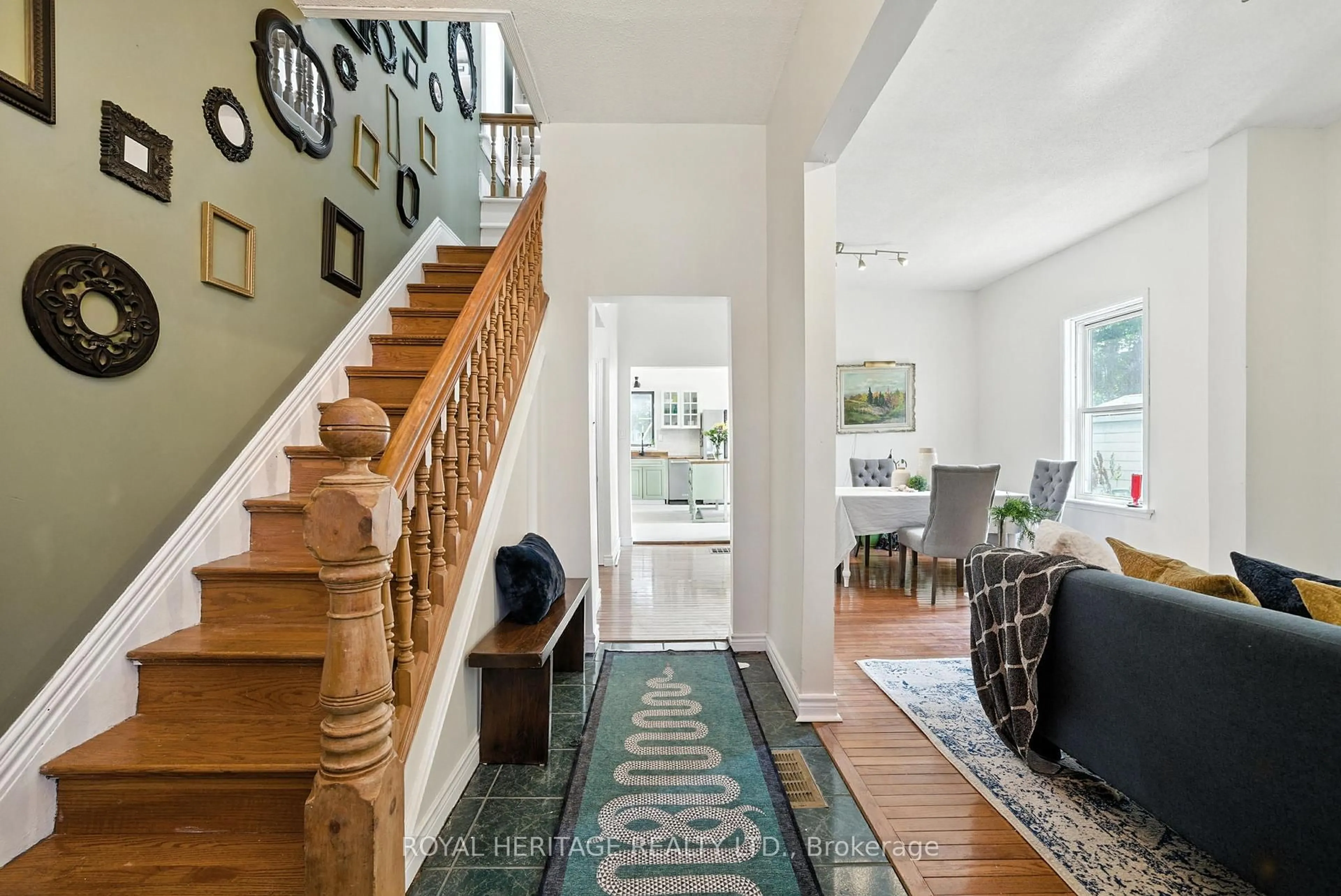 Indoor entryway for 584 Donegal St, Peterborough Central Ontario K9H 4M4