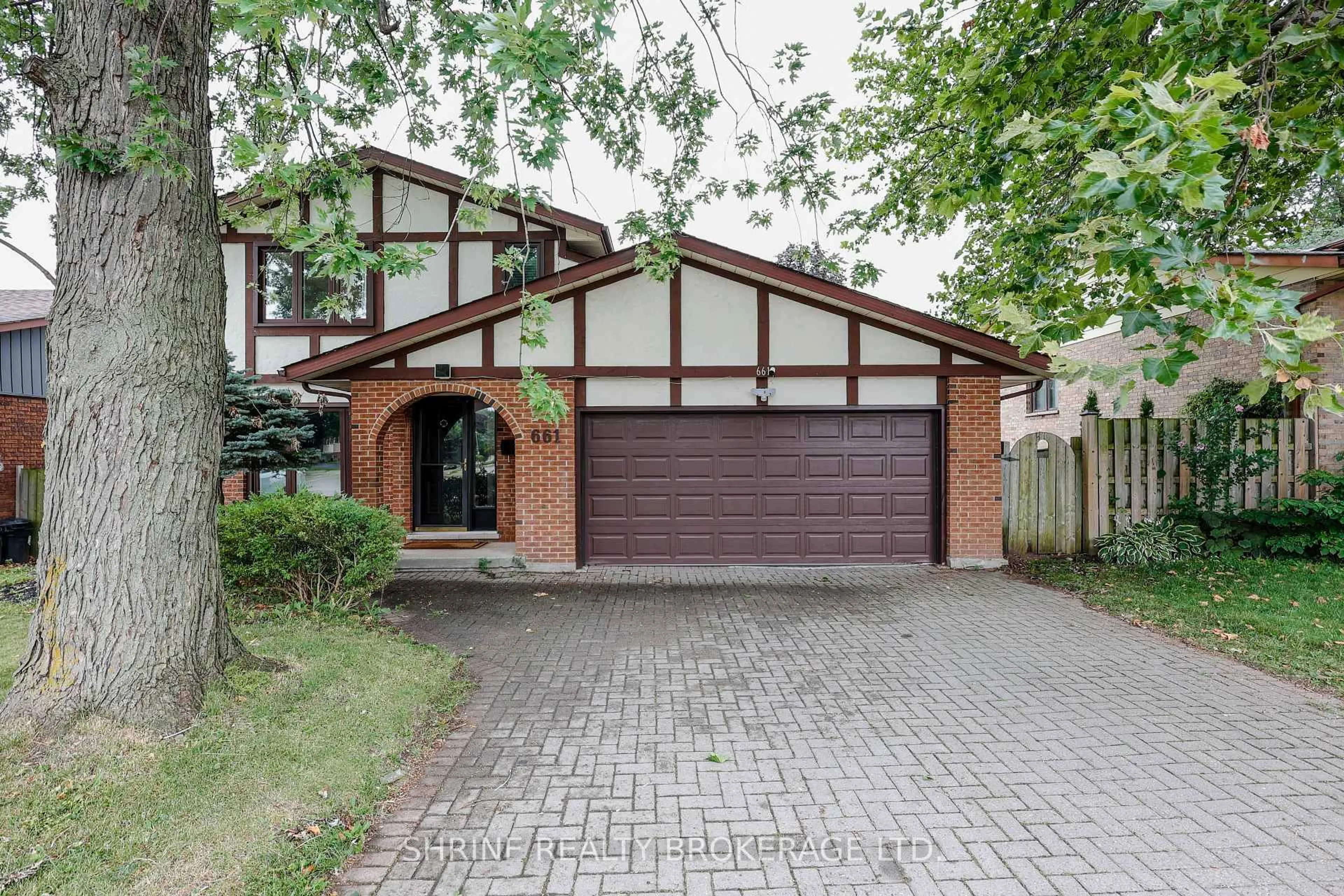 Home with brick exterior material, street for 661 UPPER QUEEN St, London South Ontario N6J 4Y6