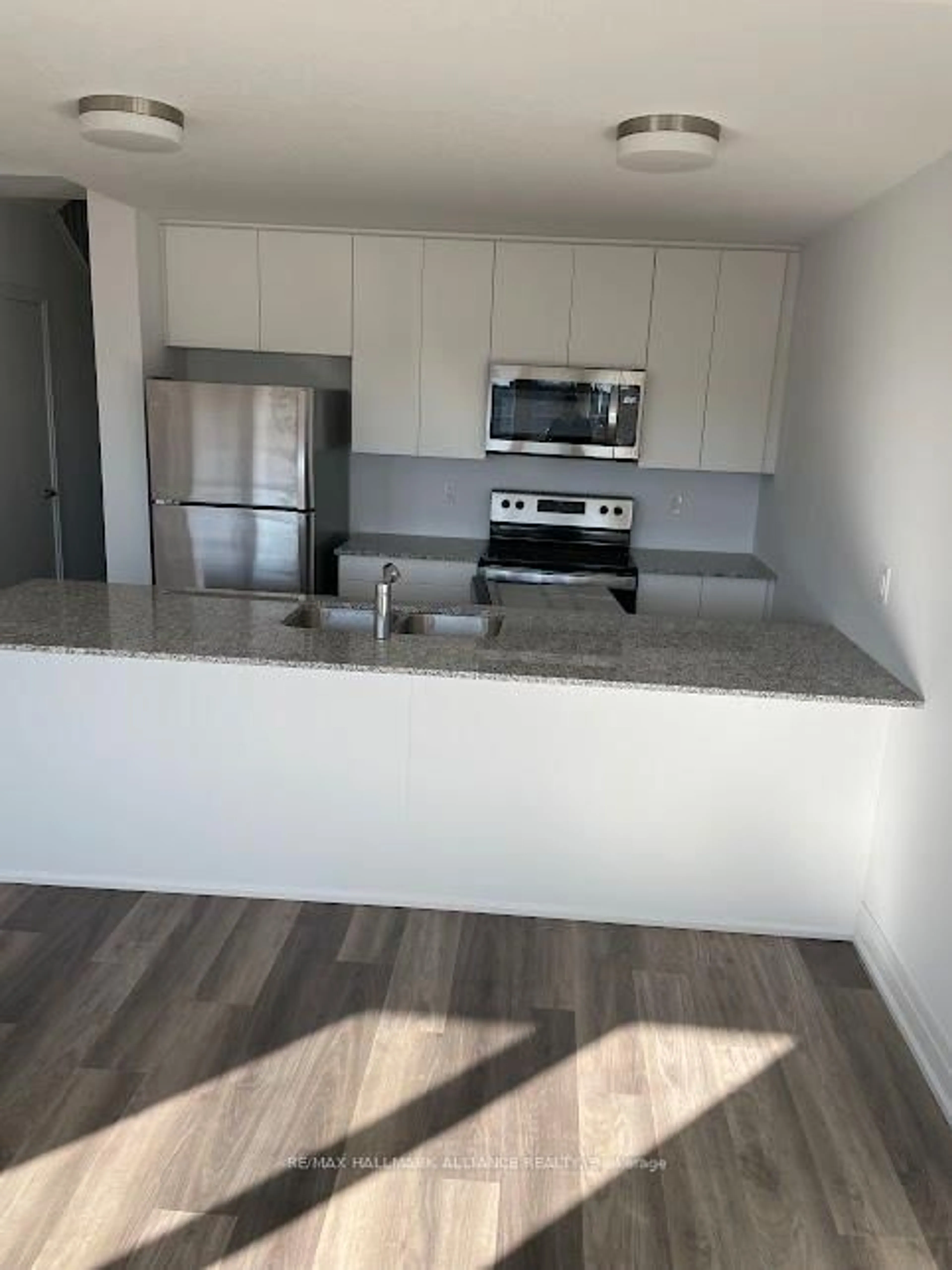 Unknown for 30 Steele Cres #38, Guelph Ontario N1E 0S7