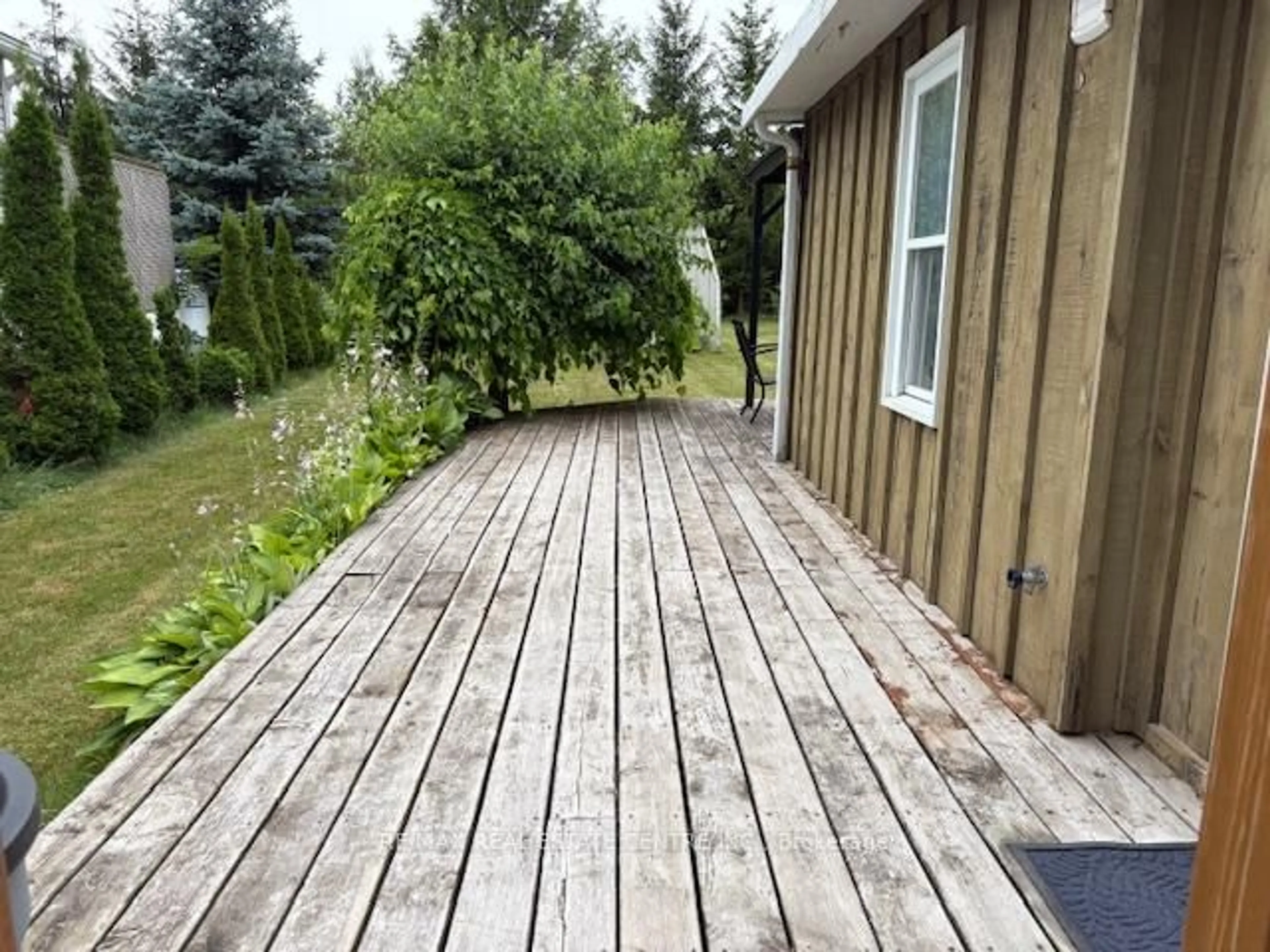 Patio, unknown for 4 Maple Grove Village Rd, Southgate Ontario N0C 1B0