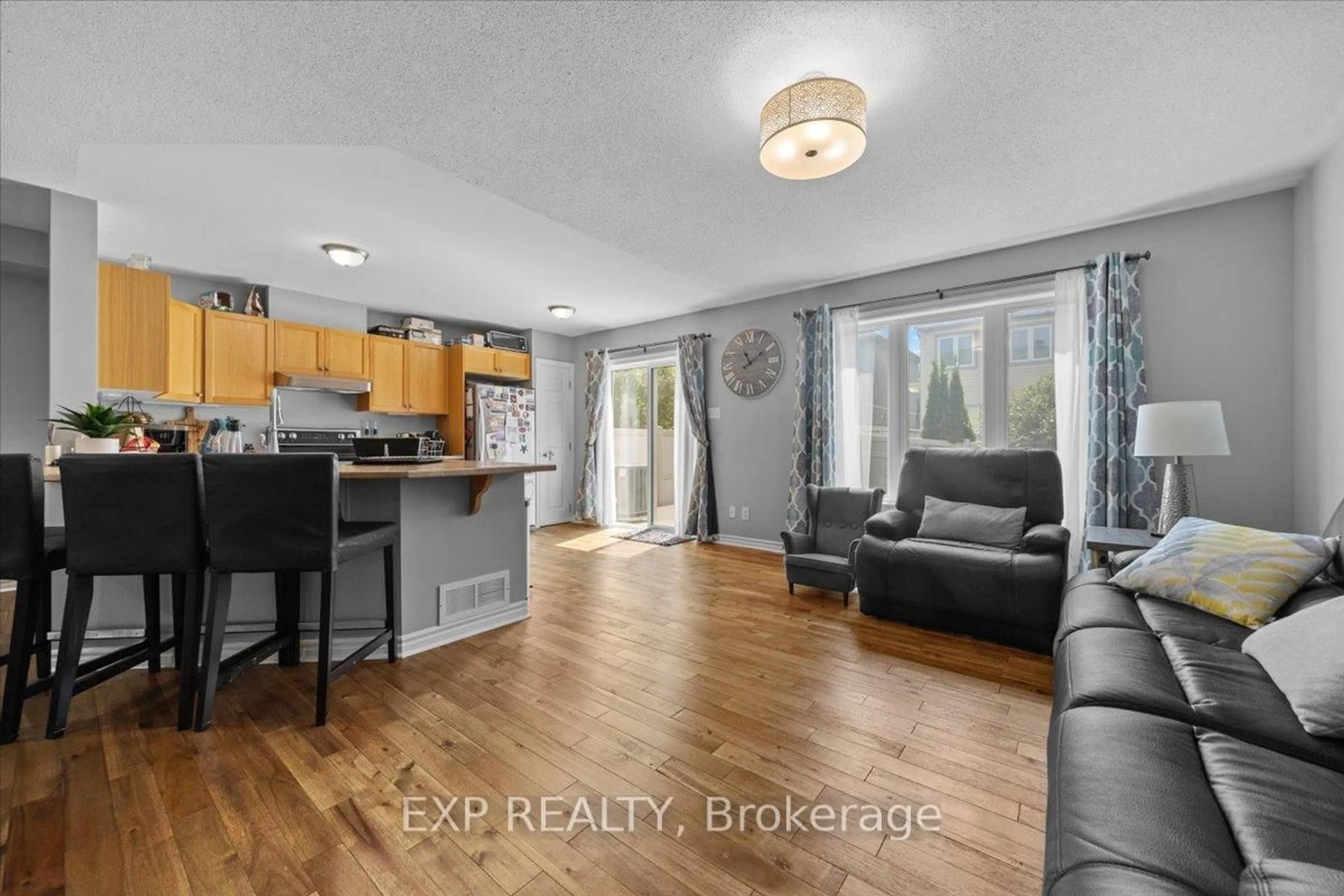 Open concept kitchen, unknown for 104 Harmattan Ave, Ottawa Ontario K2S 0E3