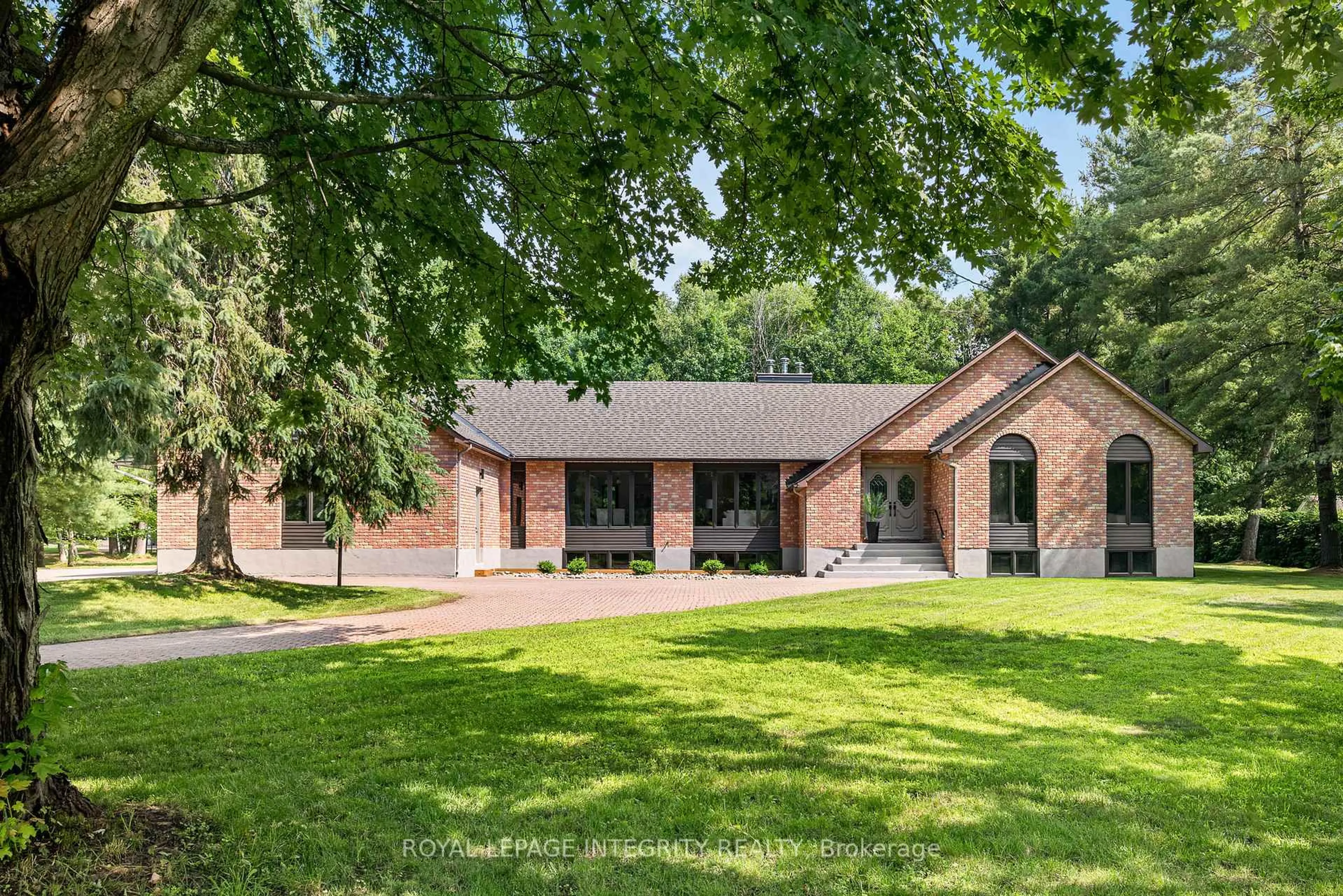 Home with brick exterior material, unknown for 108 Margaret Anne Dr, Carp Ontario K0A 1L0