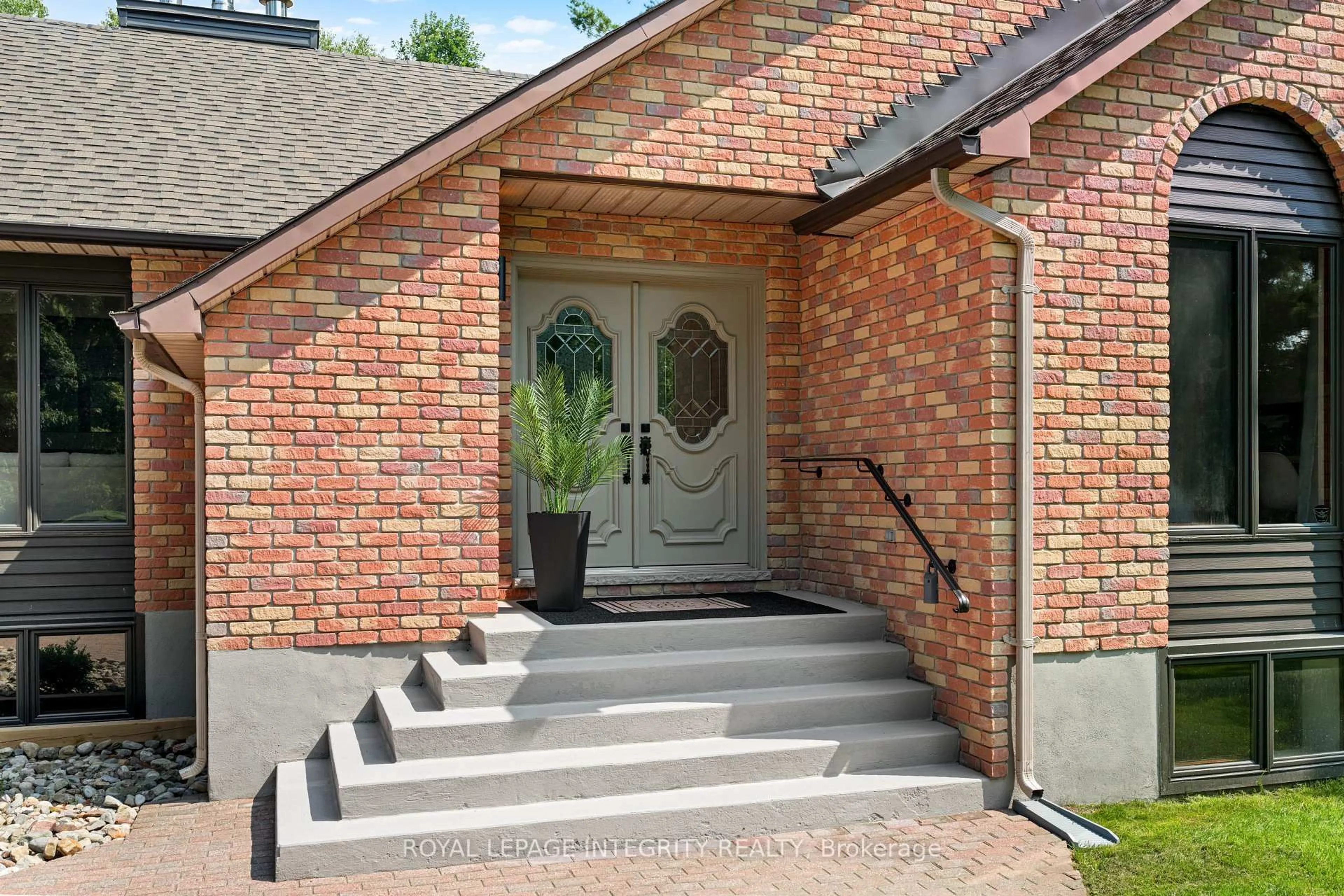 Home with brick exterior material, street for 108 Margaret Anne Dr, Carp Ontario K0A 1L0