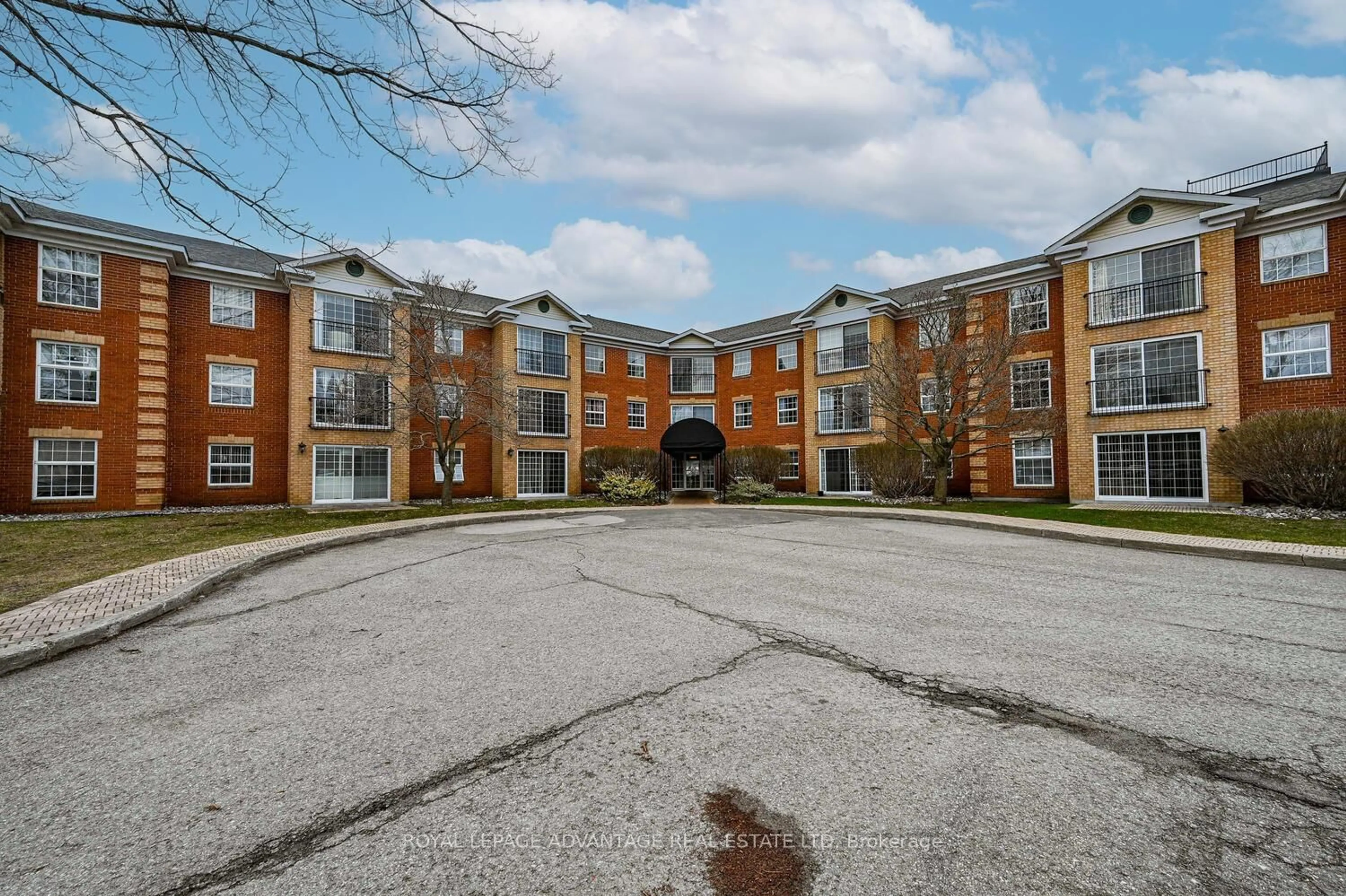Unknown for 40 Pearl St #316, Smiths Falls Ontario K7A 5B5