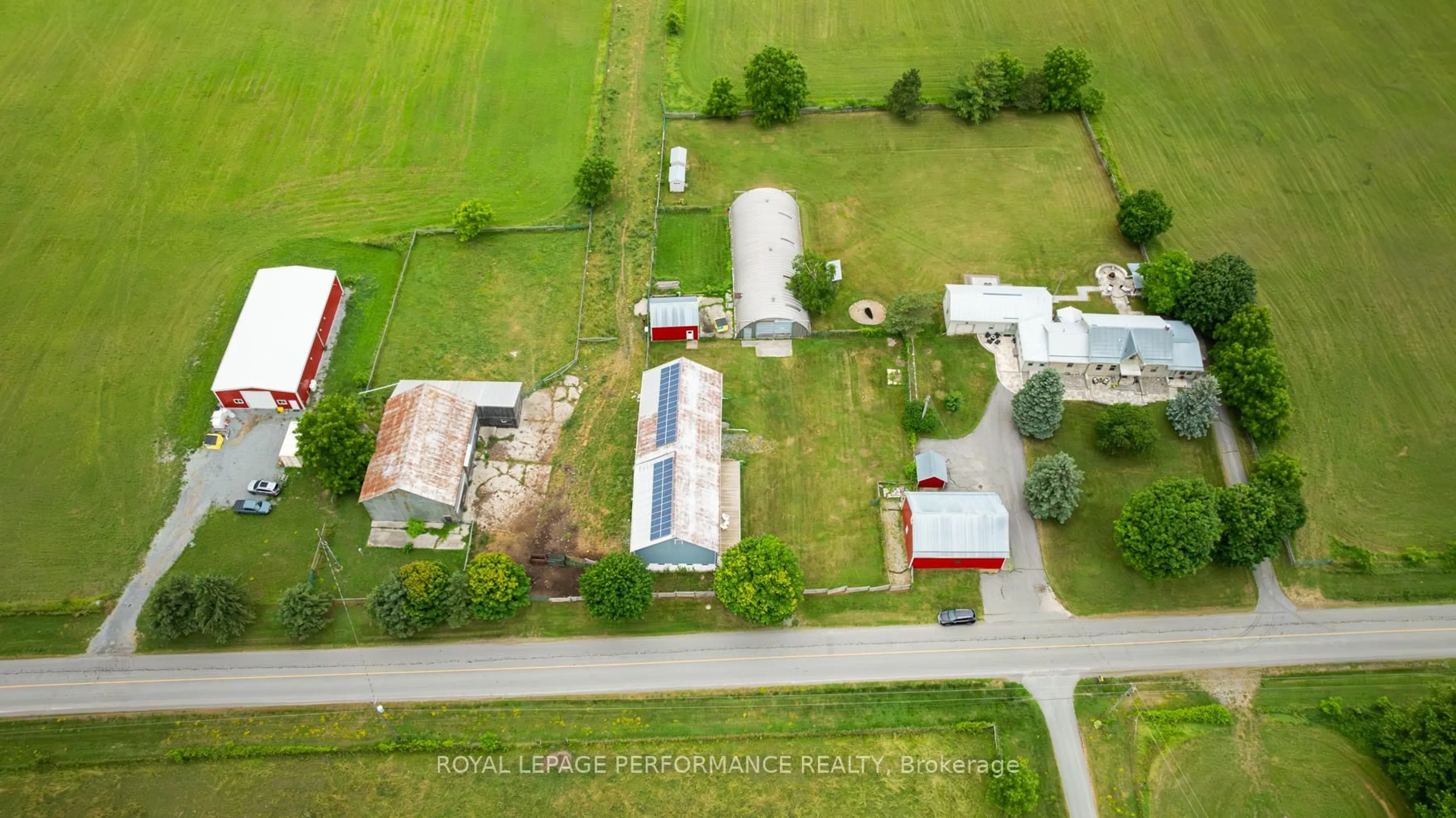 A pic from outside/outdoor area/front of a property/back of a property/a pic from drone, building for 363 Huffman Rd, Yarker Ontario K0K 3N0