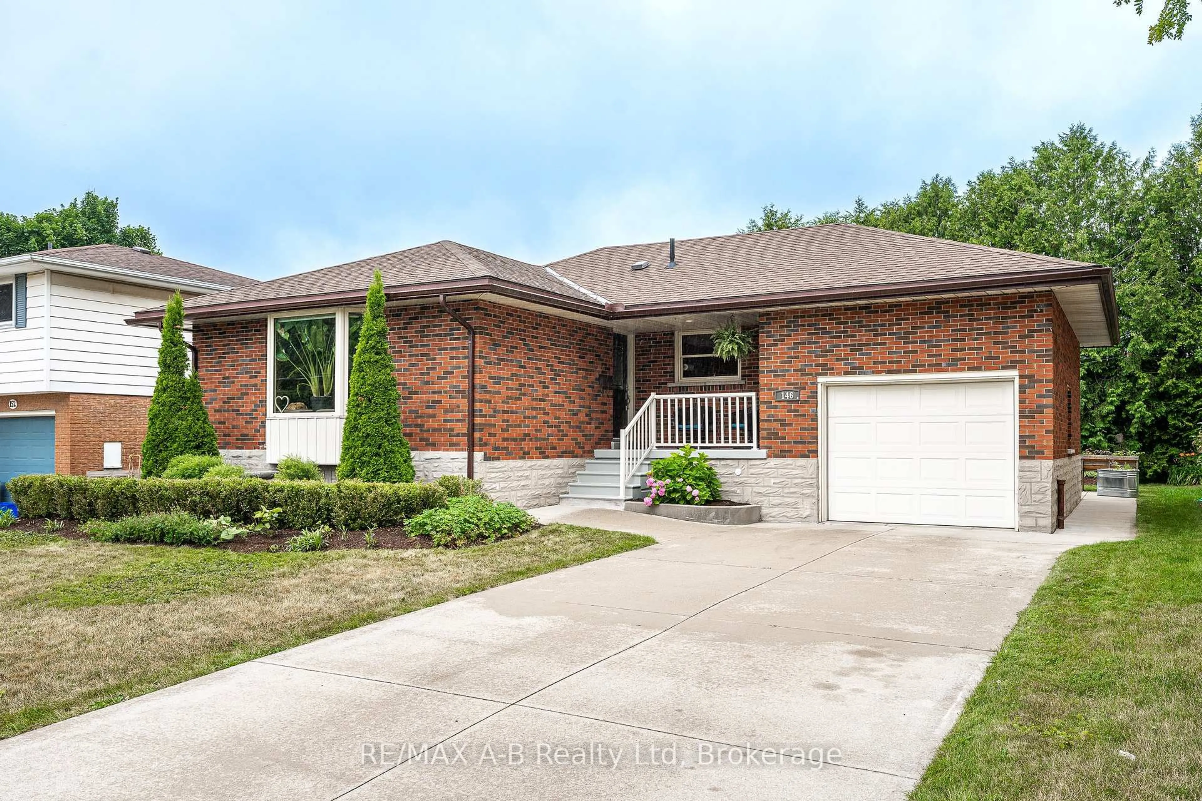 Home with brick exterior material, street for 146 John St, Stratford Ontario N5A 2Z1