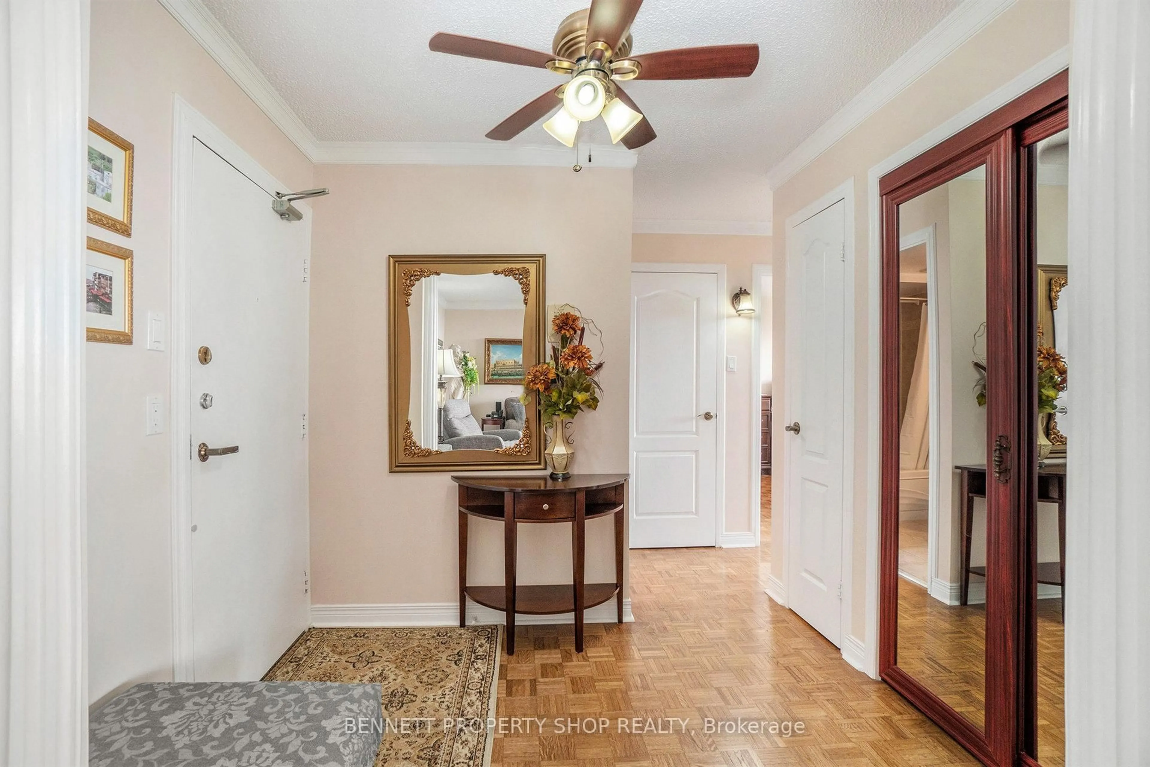 Indoor entryway for 265 Poulin Ave #1211, Ottawa Ontario K2B 7Y8