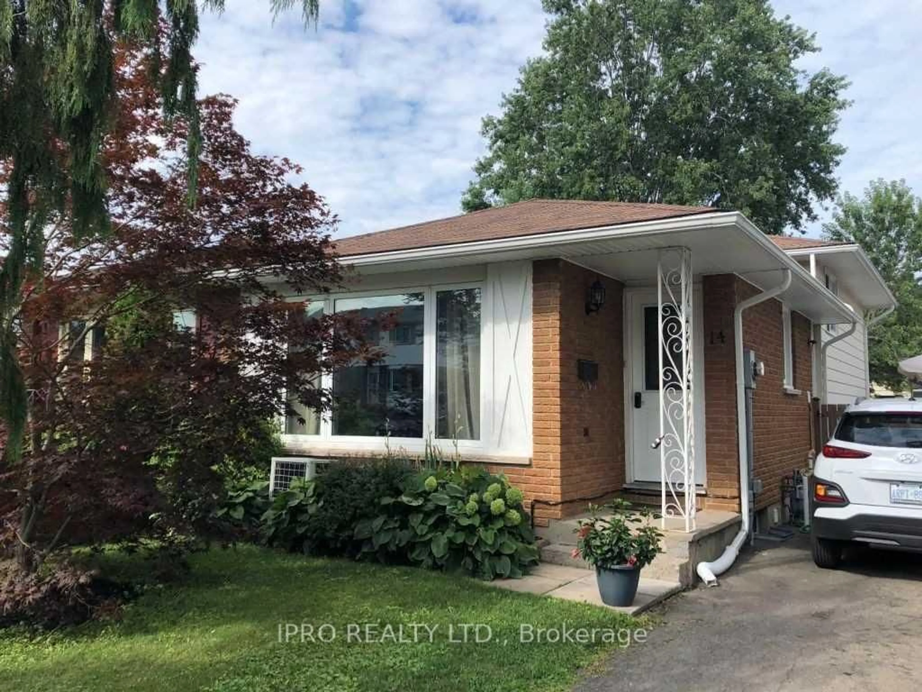 Home with brick exterior material, street for 14 Canterbury Dr, St. Catharines Ontario L2P 3M7