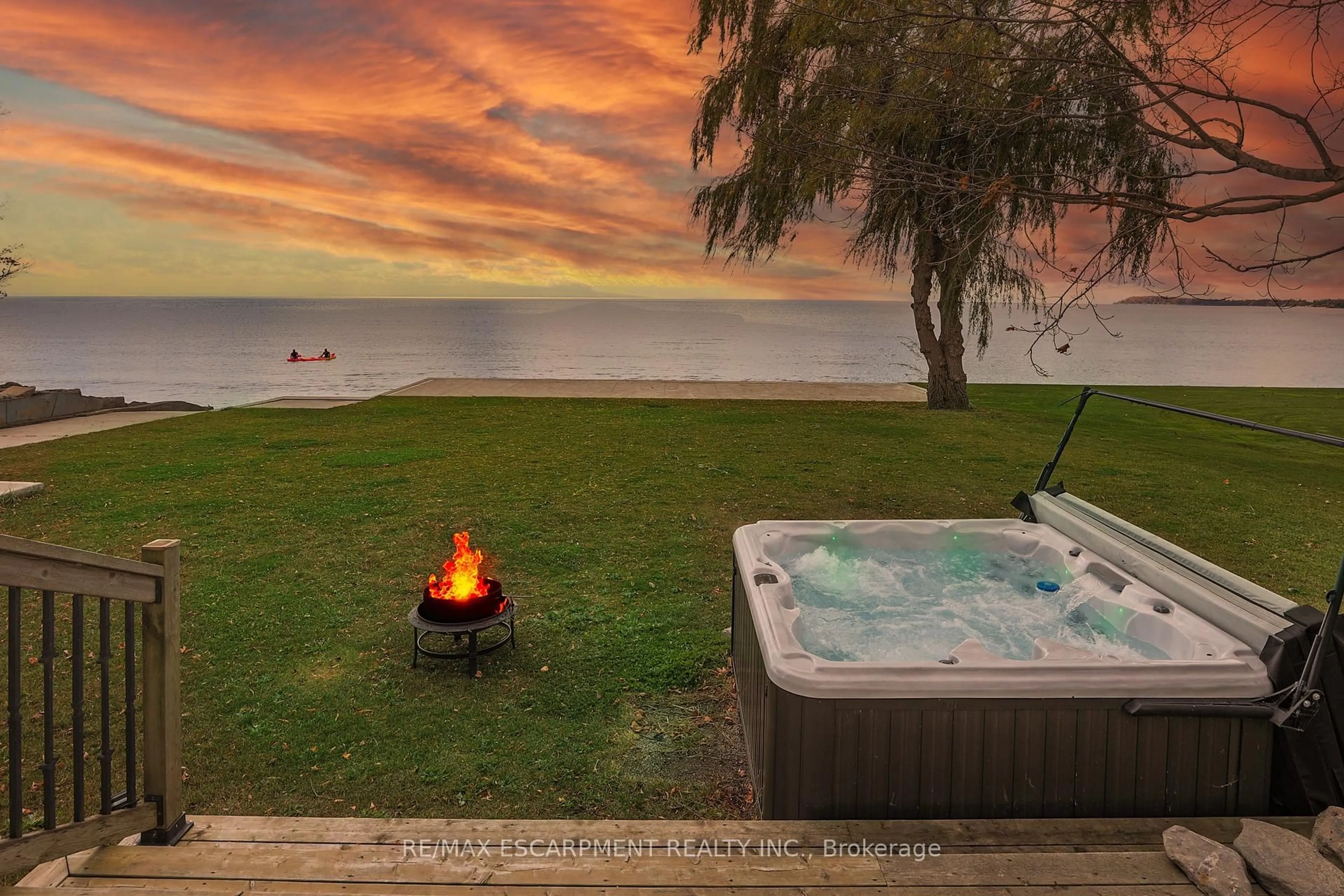 Patio, water/lake/river/ocean view for 2952 North Shore Dr, Haldimand Ontario N0A 1K0