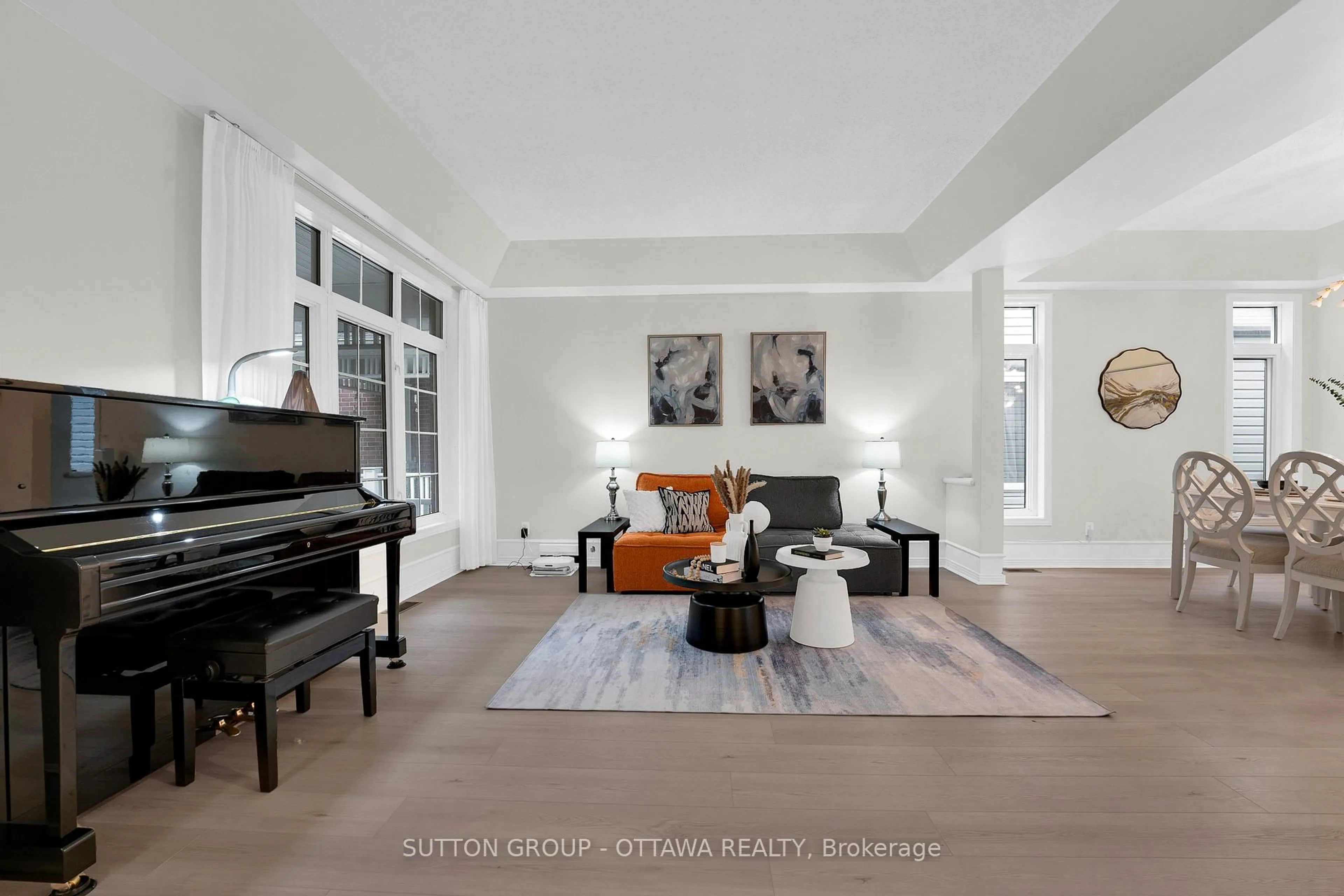 Living room with furniture, unknown for 8 Dunn St, Kanata Ontario K2K 3J8