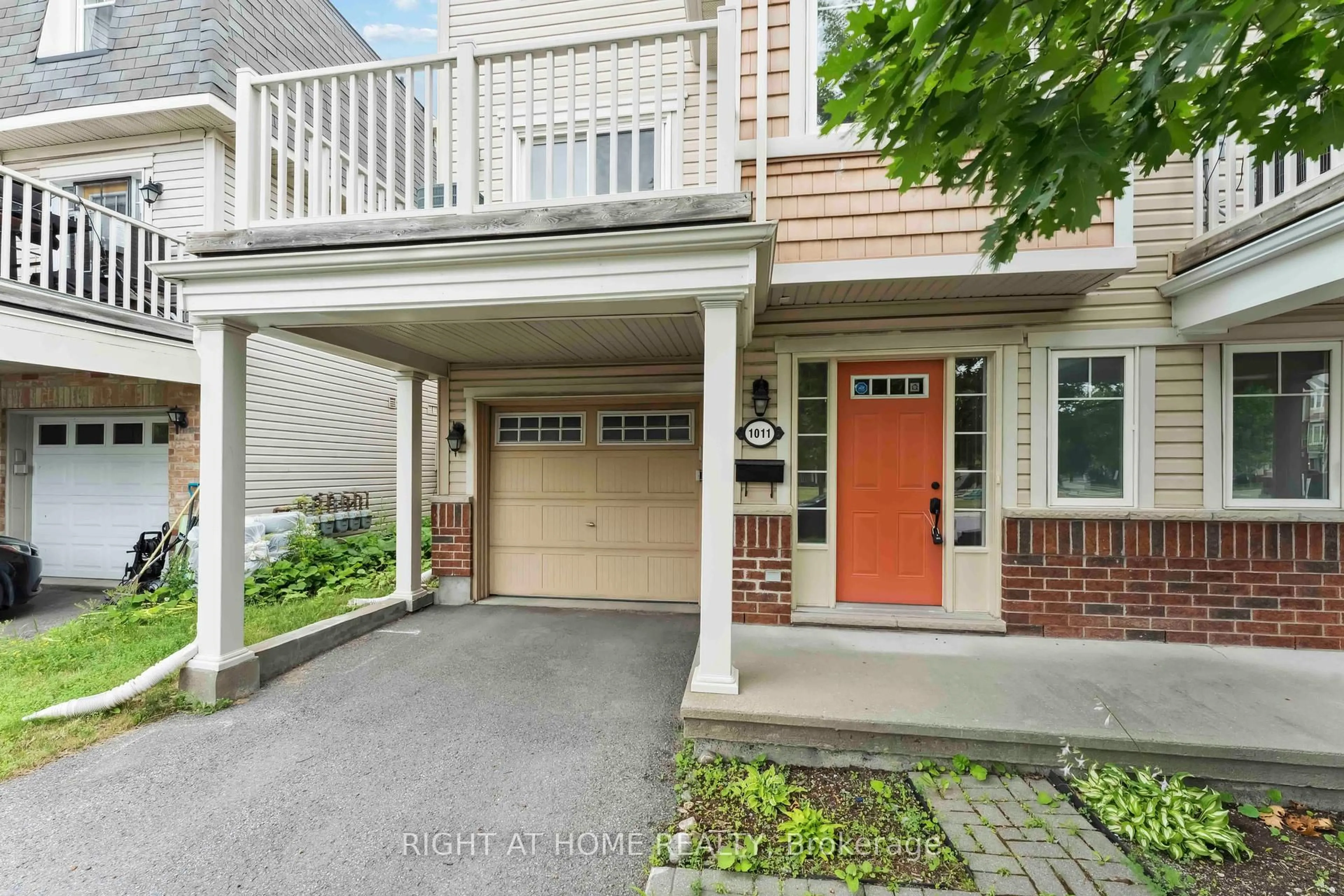 Unknown for 1011 Andora Ave, Ottawa Ontario K2J 0K4