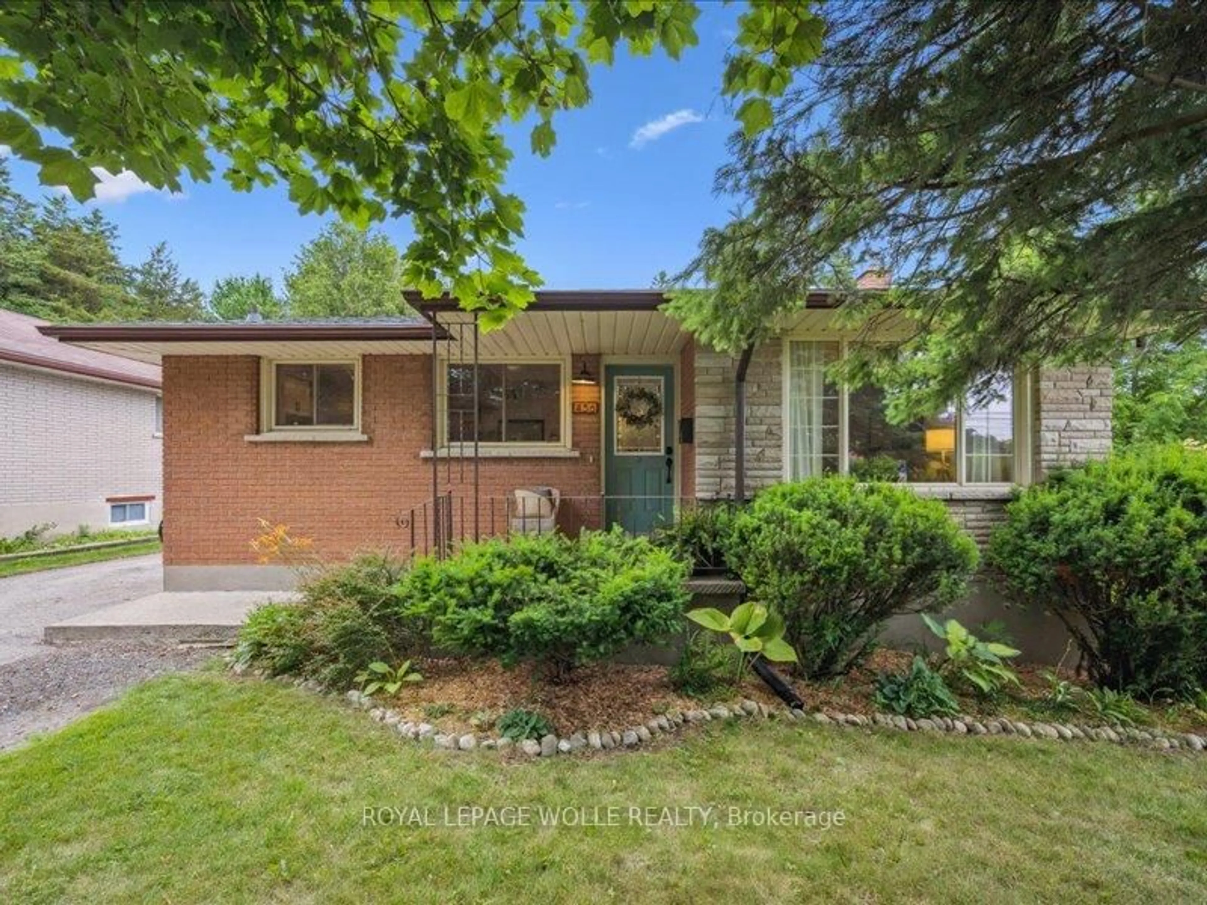 Home with brick exterior material, street for 456 Speedvale Ave, Guelph Ontario N1E 1P1