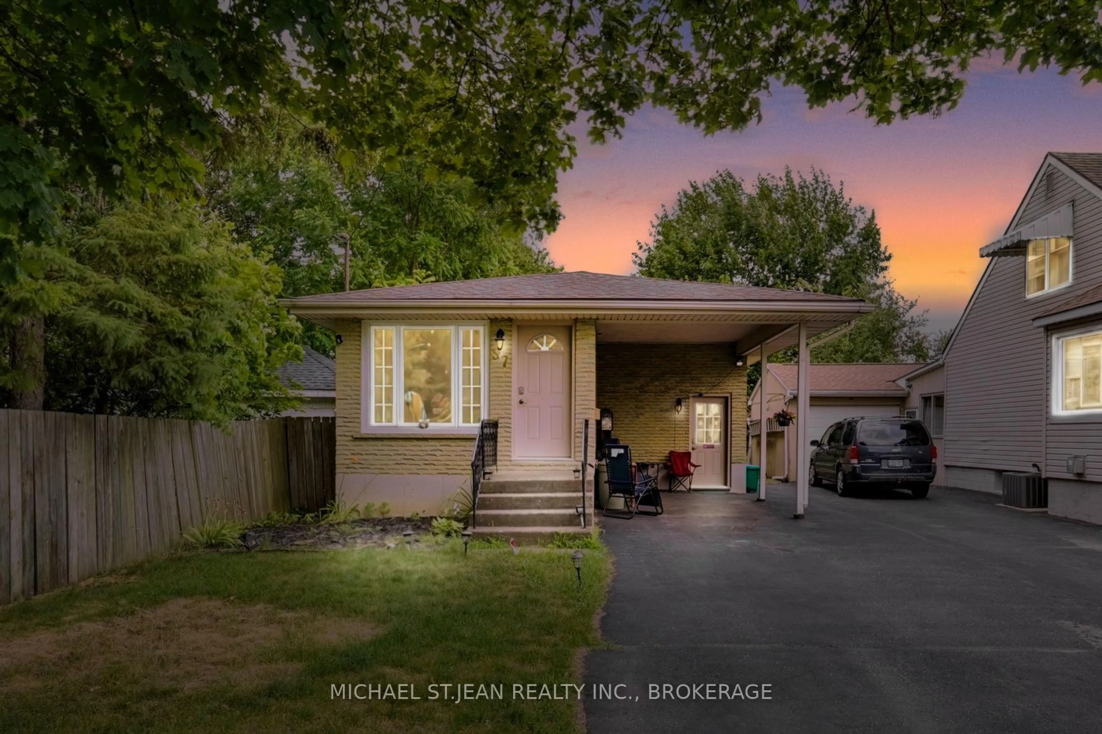 Unknown for 57 Avondale St, Brantford Ontario N3S 4L9