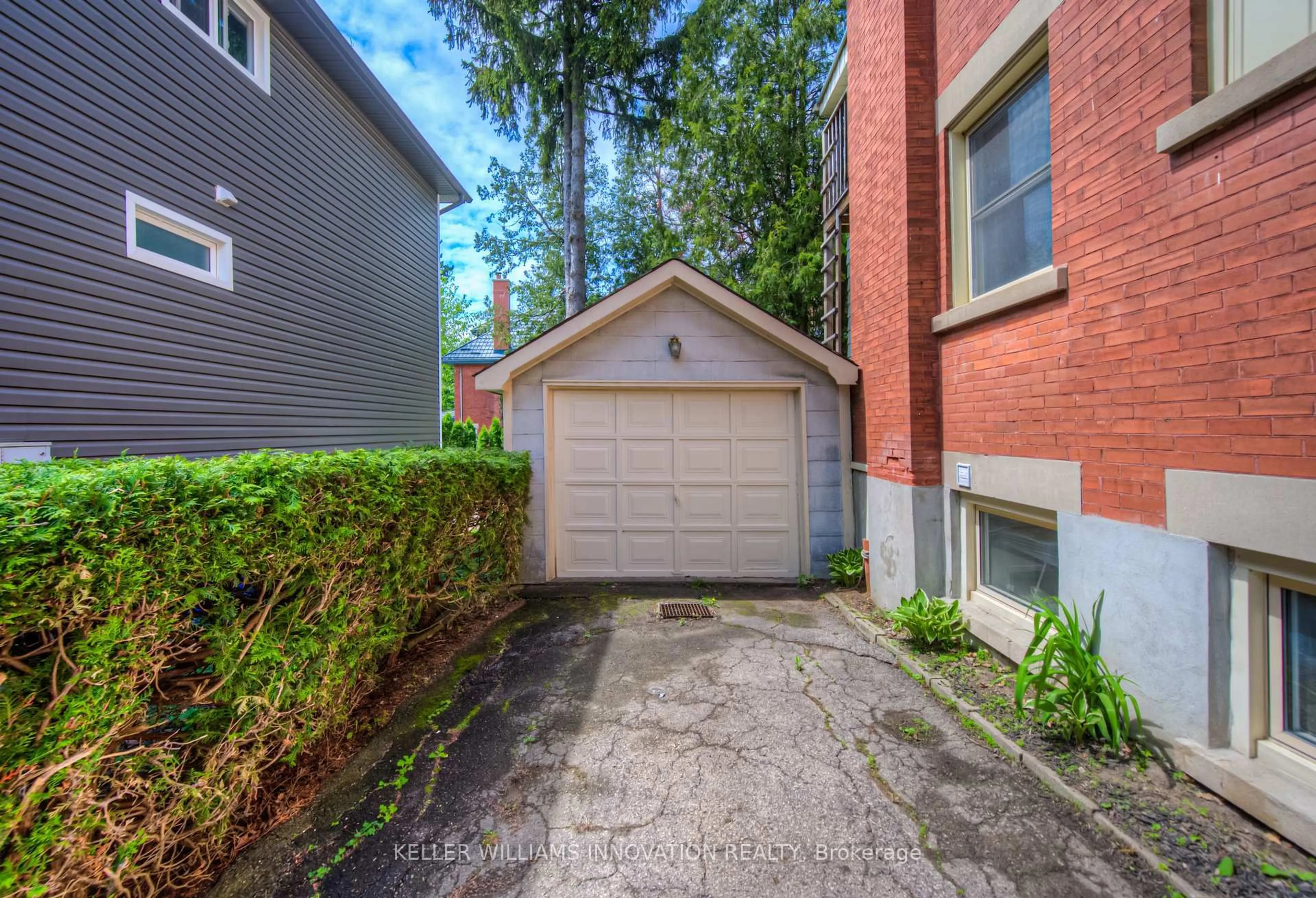 Unknown for 337 GORDON St, Guelph Ontario N1G 1X7