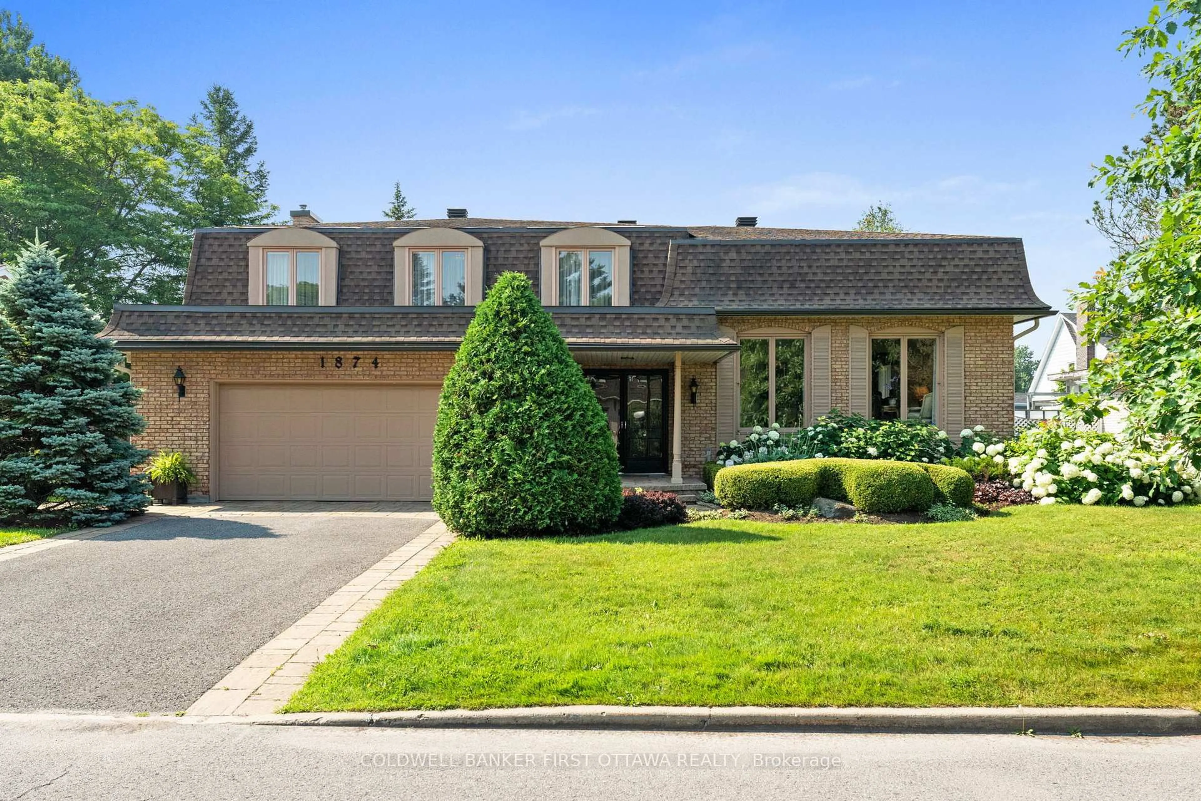 Home with brick exterior material, street for 1874 Camborne Cres, Ottawa Ontario K1H 7B7