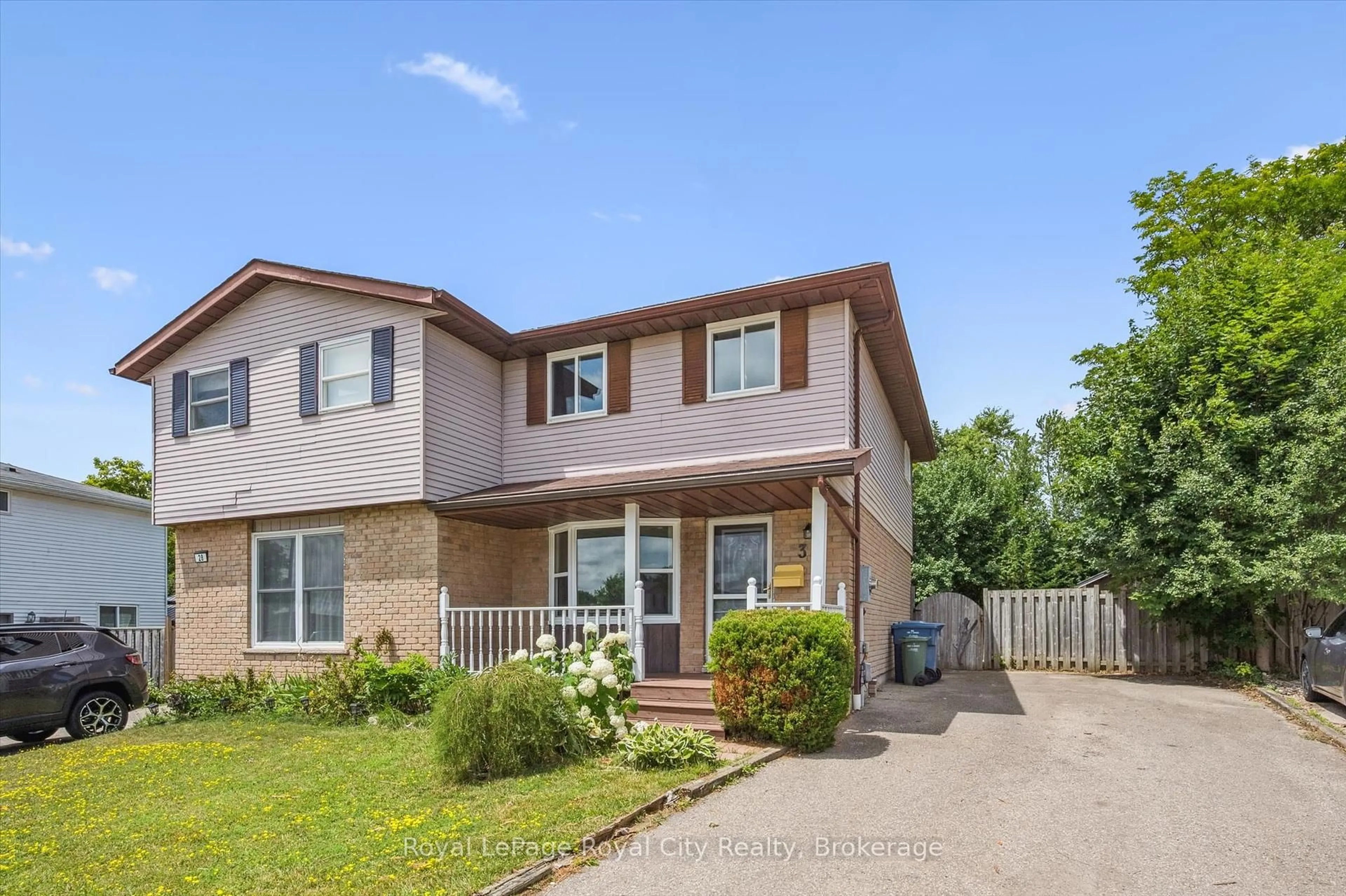 Home with brick exterior material, street for 30 Leacock Ave, Guelph Ontario N1E 6R1