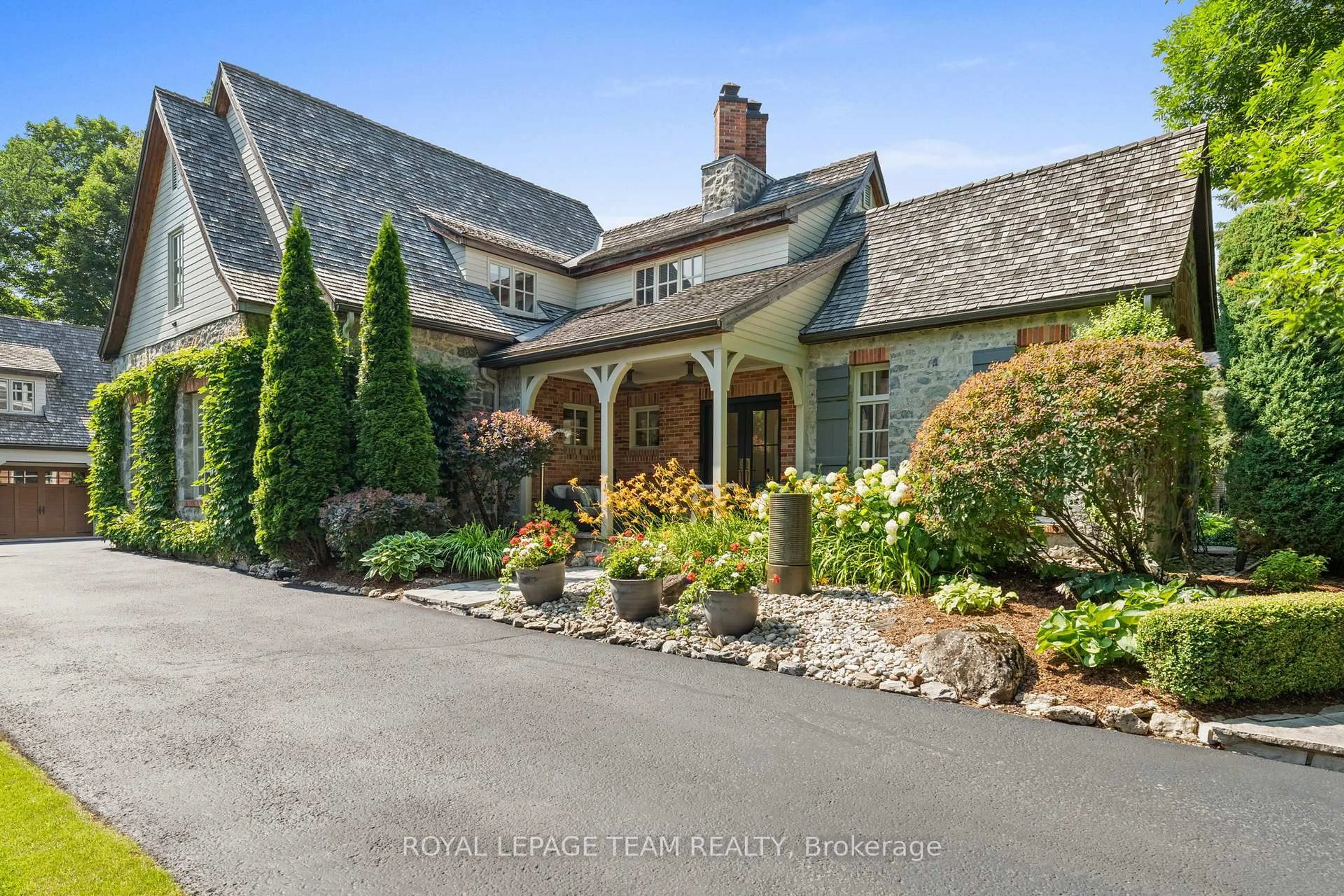 Unknown for 5572 Carrison Dr, Manotick Ontario K4M 1K7