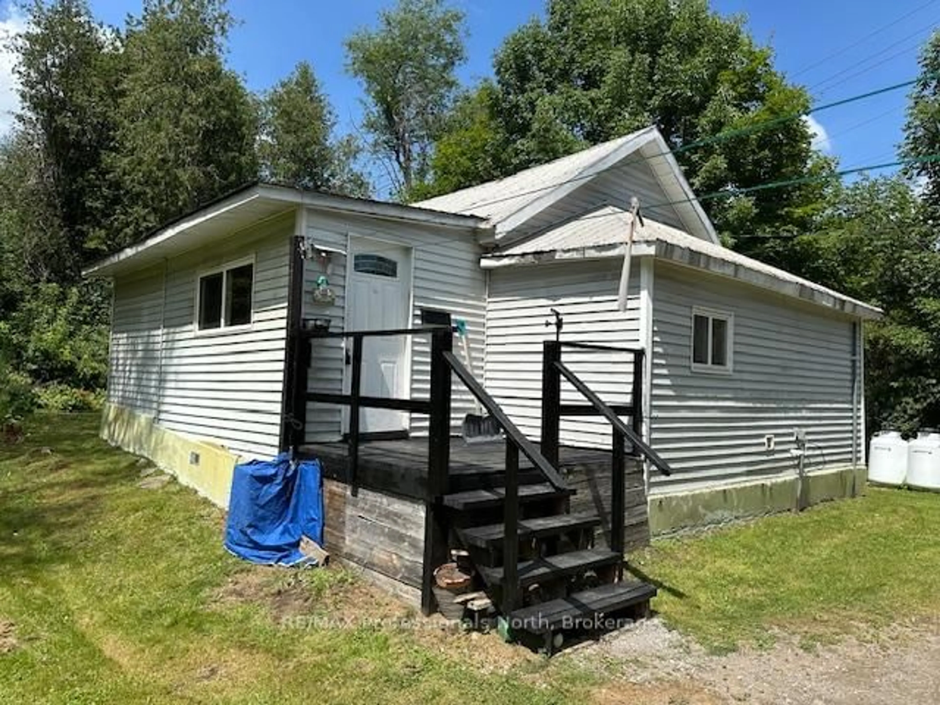 Shed for 1019 Spring Valley Rd, Minden Hills Ontario K0M 2K0