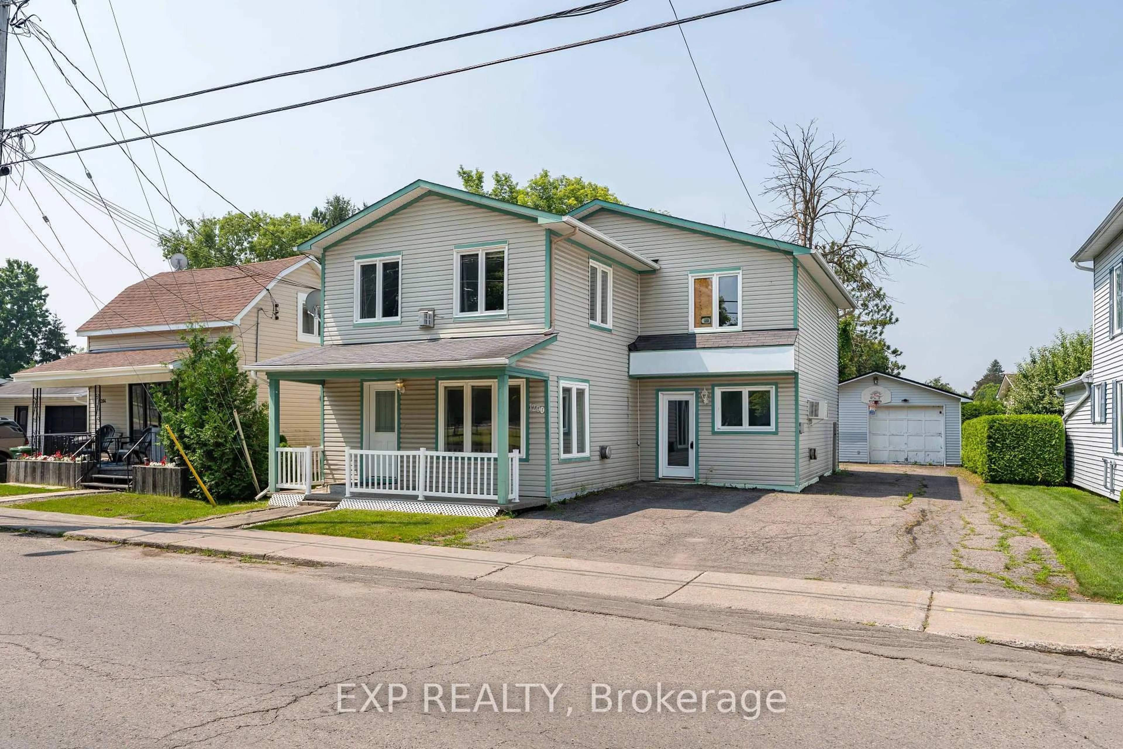 A pic from outside/outdoor area/front of a property/back of a property/a pic from drone, street for 1200 ST AUGUSTIN Rd, Russell Ontario K0A 1W0