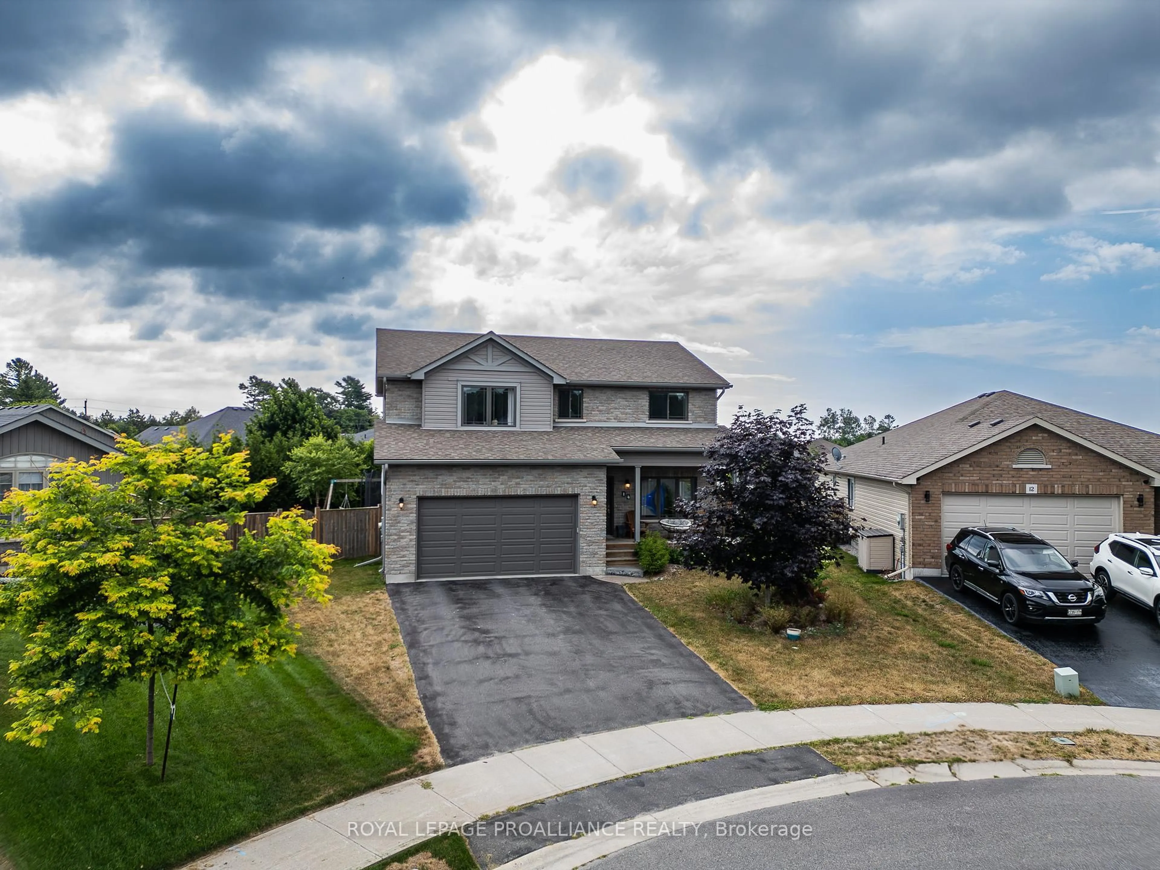 A pic from outside/outdoor area/front of a property/back of a property/a pic from drone, street for 14 Pier Dr, Brighton Ontario K0K 1H0