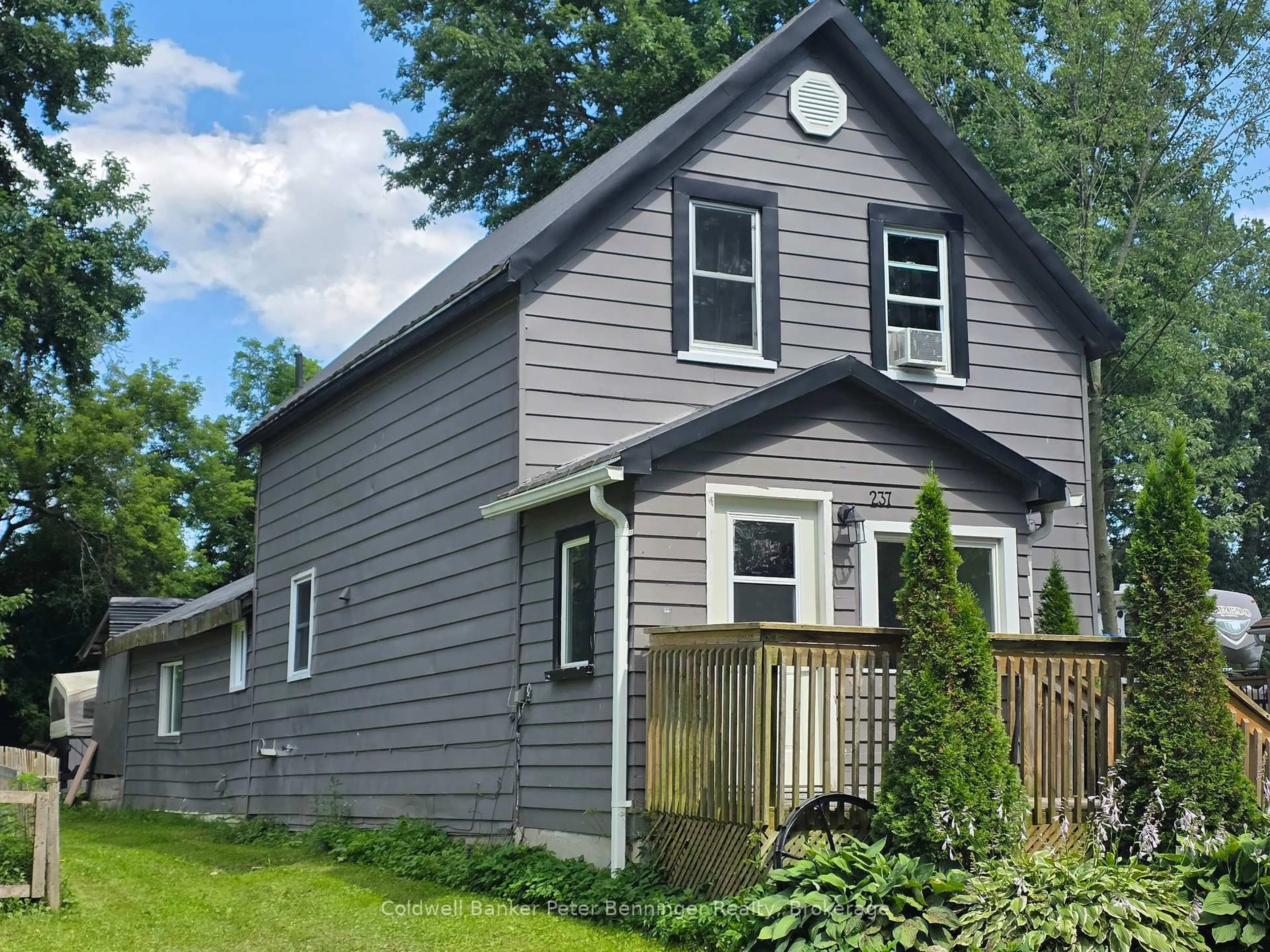 Home with vinyl exterior material, street for 237 Victoria St, Arran-Elderslie Ontario N0G 2N0