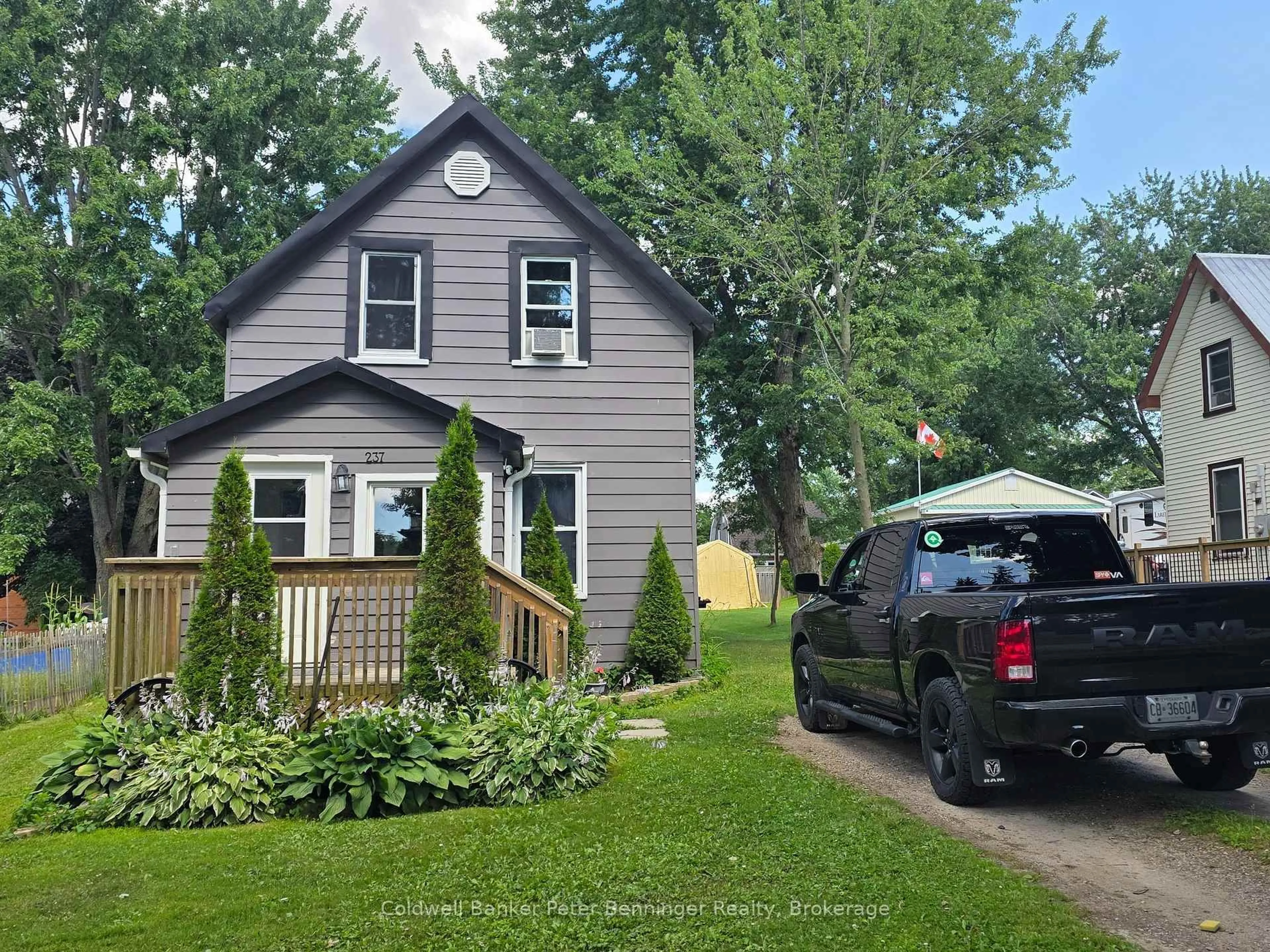 Home with vinyl exterior material, street for 237 Victoria St, Arran-Elderslie Ontario N0G 2N0