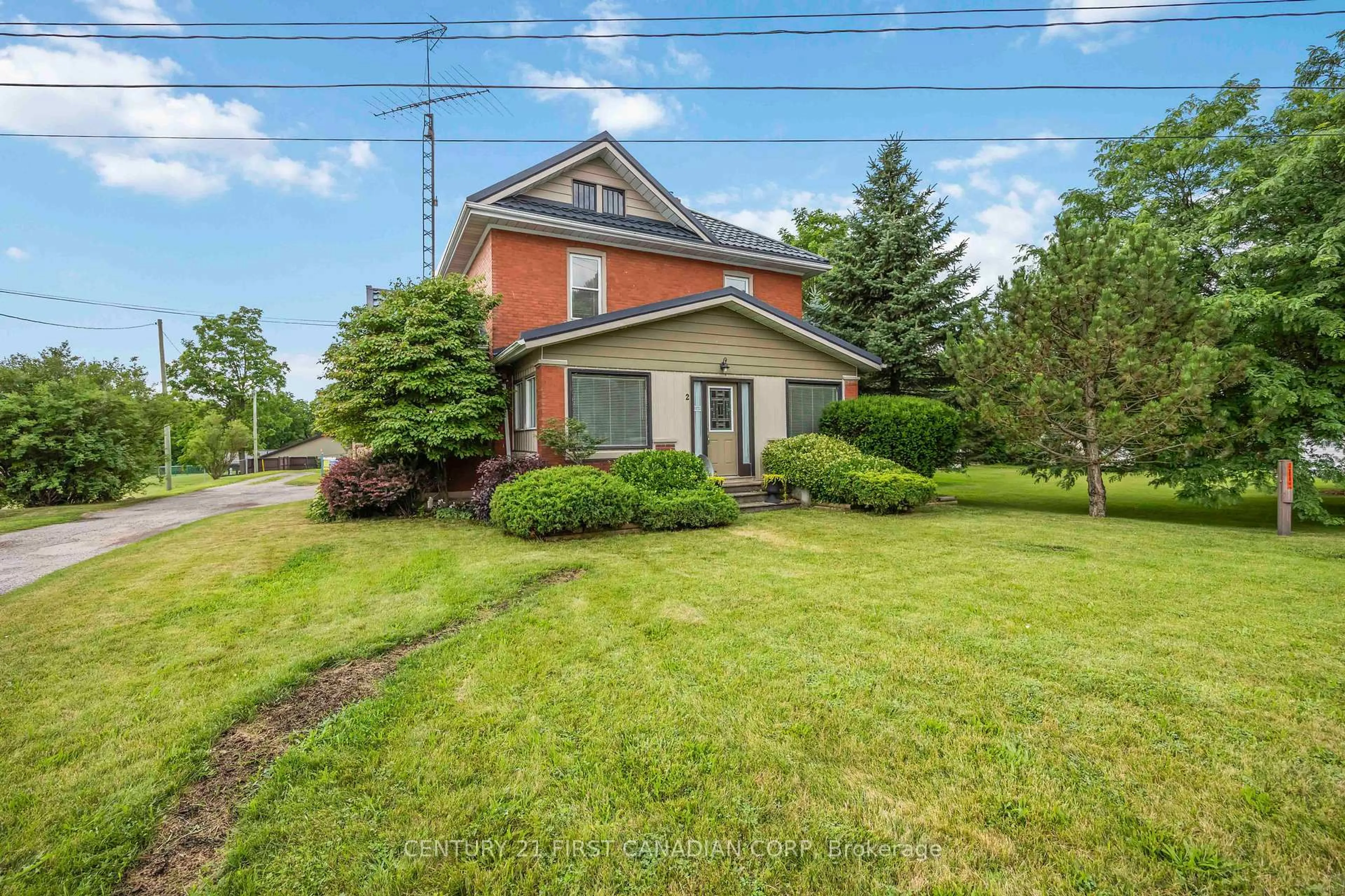 A pic from outside/outdoor area/front of a property/back of a property/a pic from drone, street for 2 Union St, Lambton Shores Ontario N0N 1J0