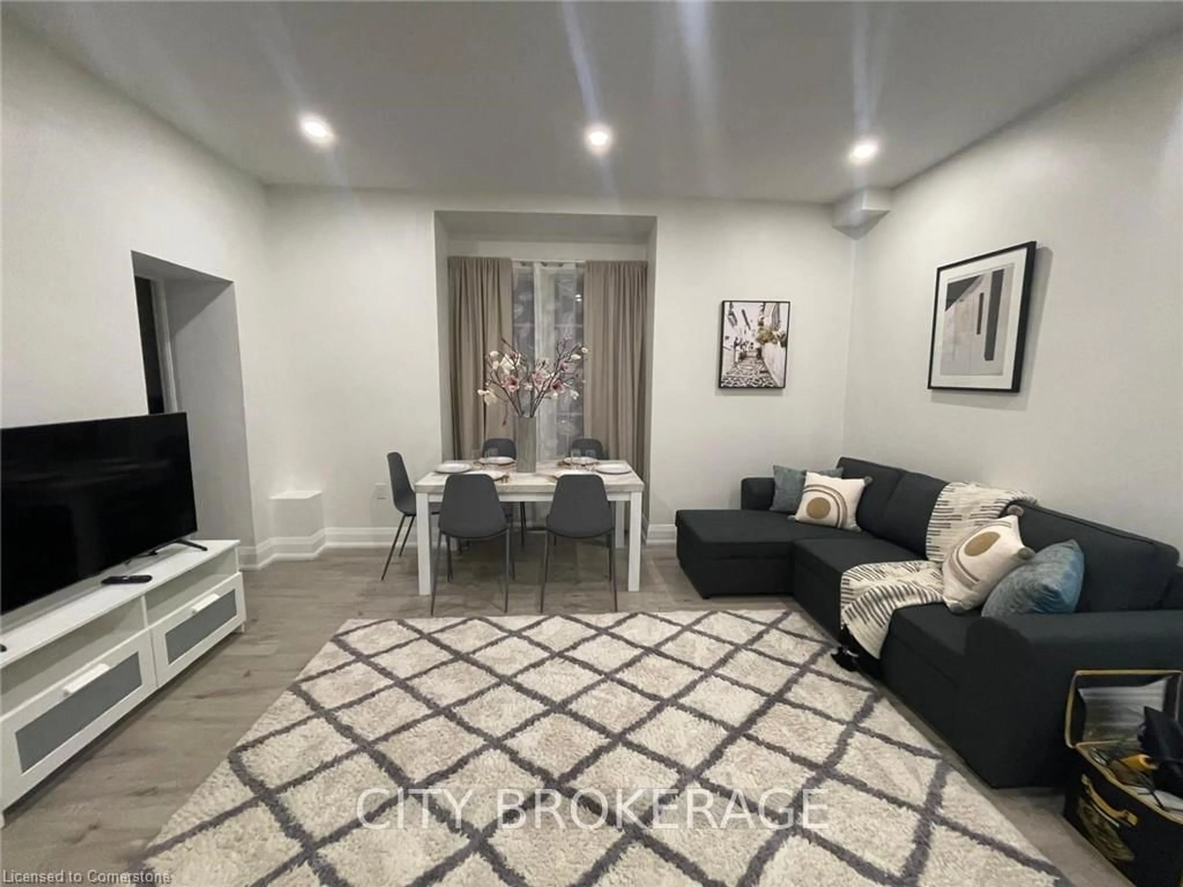 Living room with furniture, unknown for 28 Burris St, Hamilton Ontario L8M 2J3