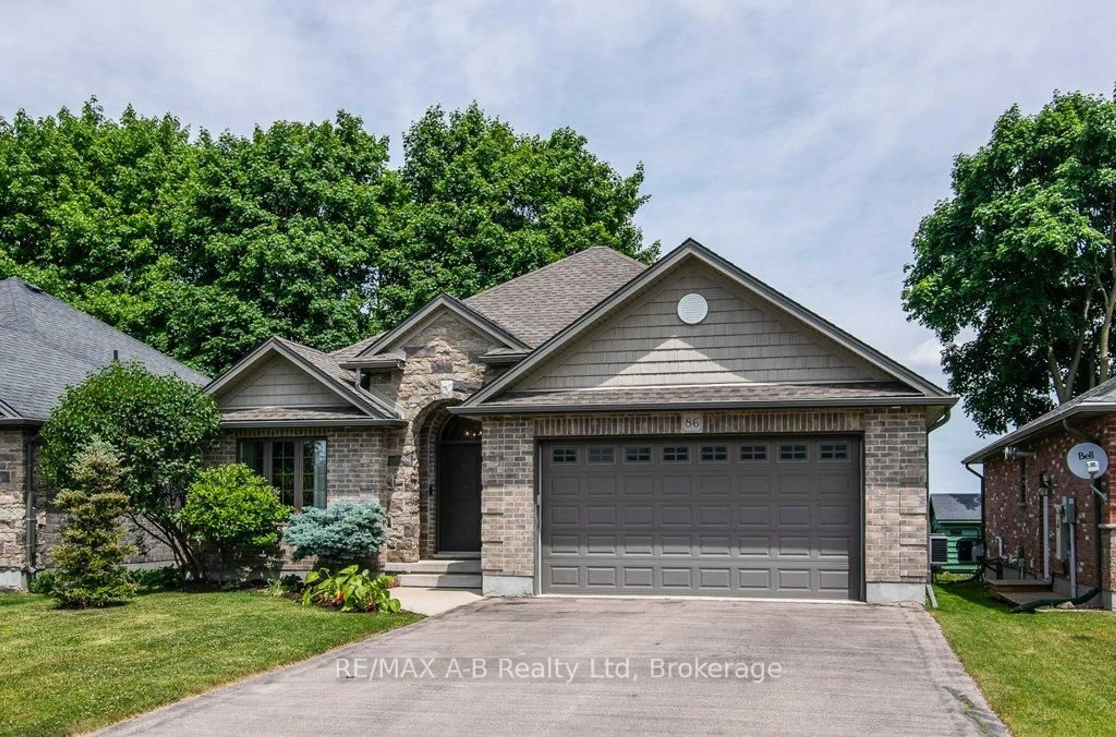 Home with brick exterior material, street for 86 Jacob St, East Zorra-Tavistock Ontario N0B 2R0