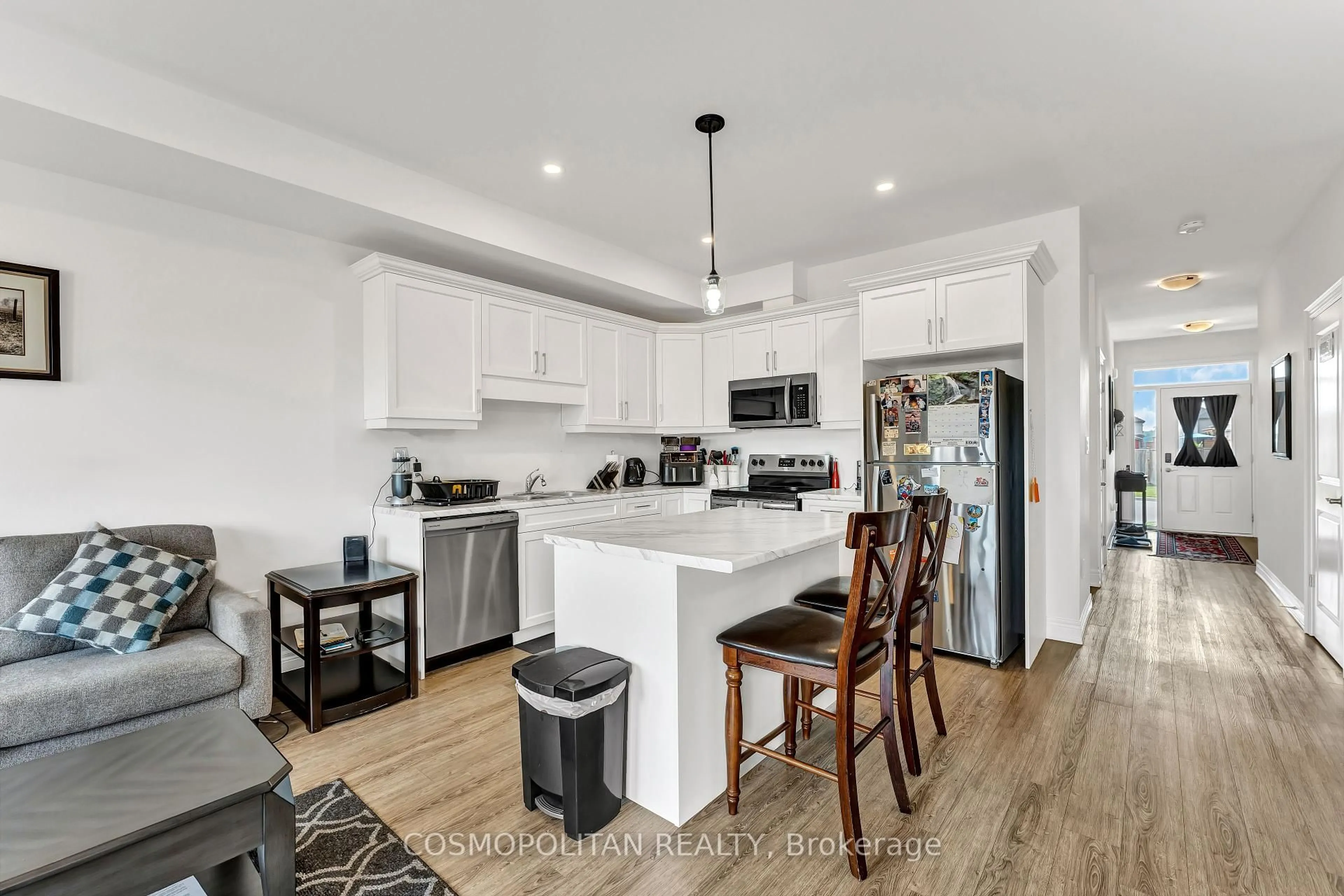 Open concept kitchen, unknown for 10 Spring Crest Way, Thorold Ontario L2V 0J8