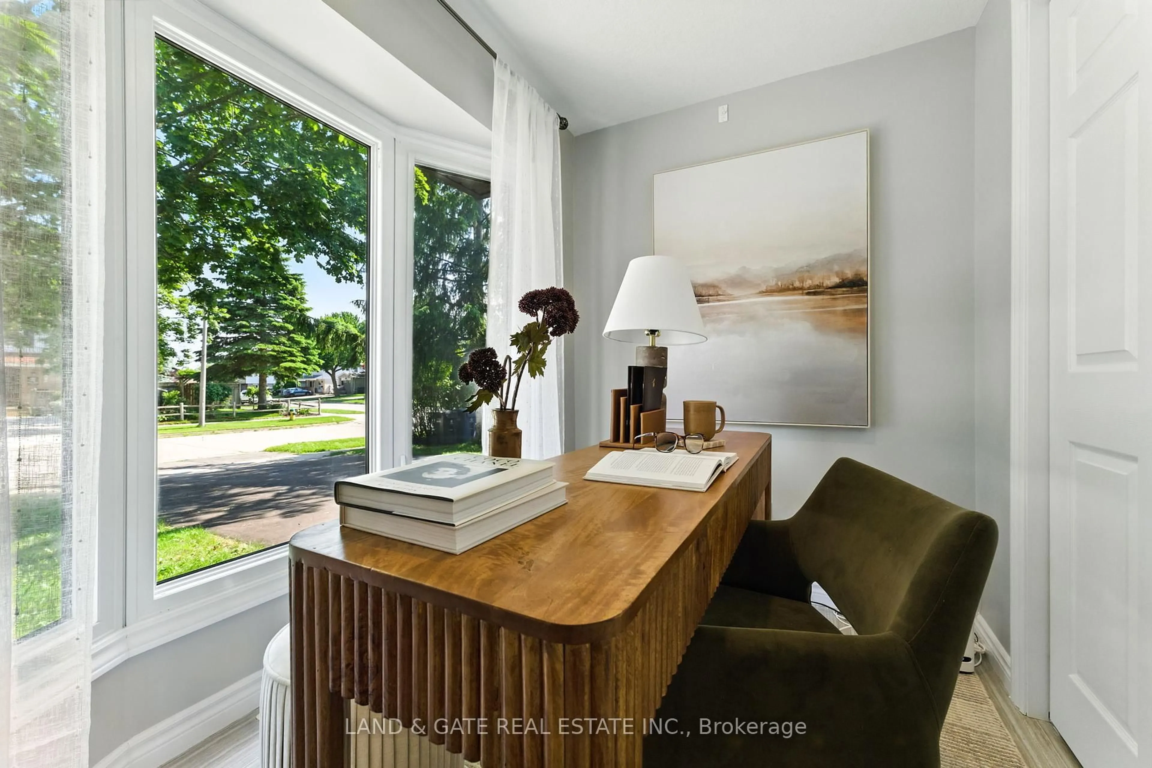 Unknown for 35 Aspen Valley Cres, Guelph Ontario N1G 3Z9
