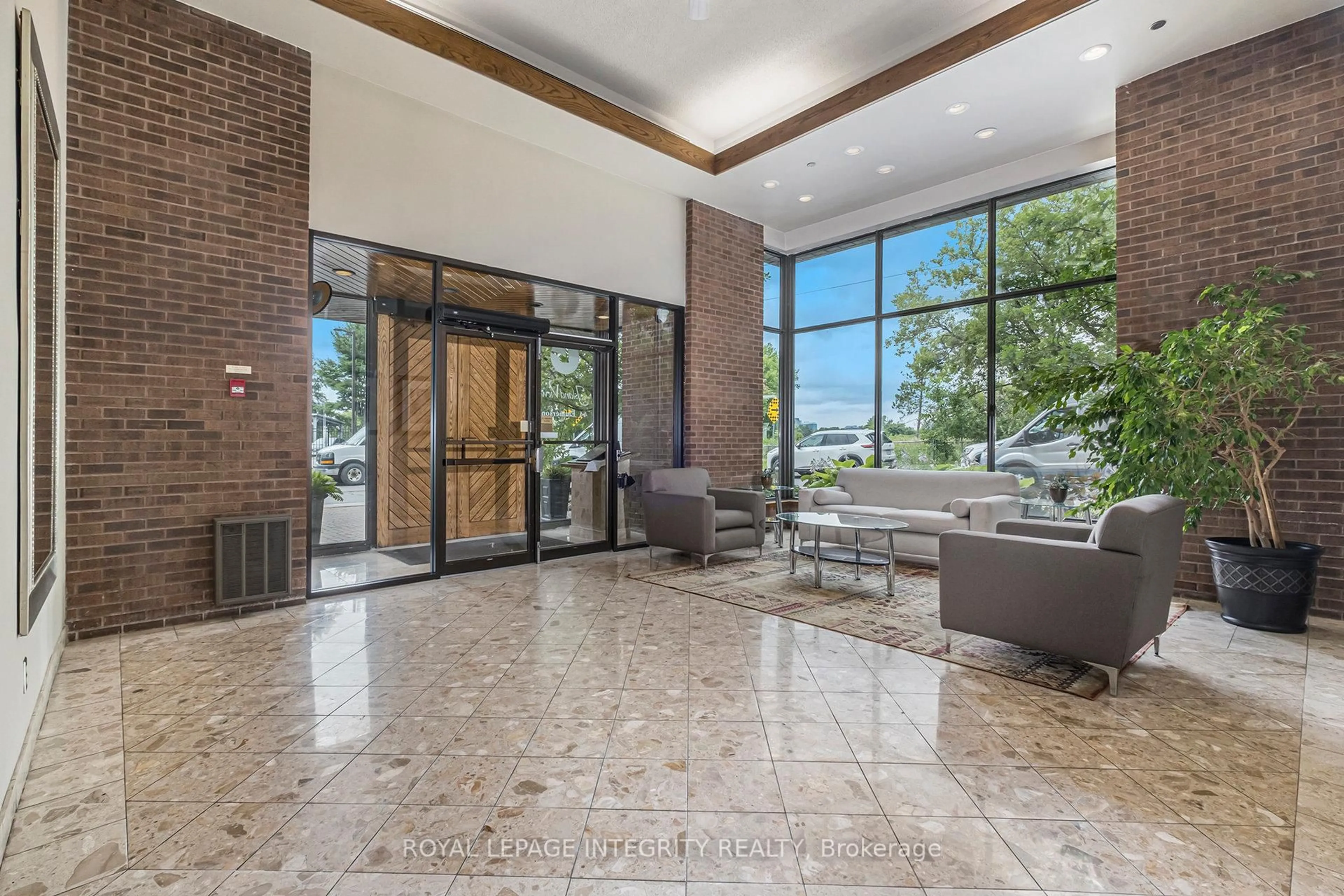 Lobby for 44 Emmerson Ave #502, Ottawa Ontario K1Y 2L8
