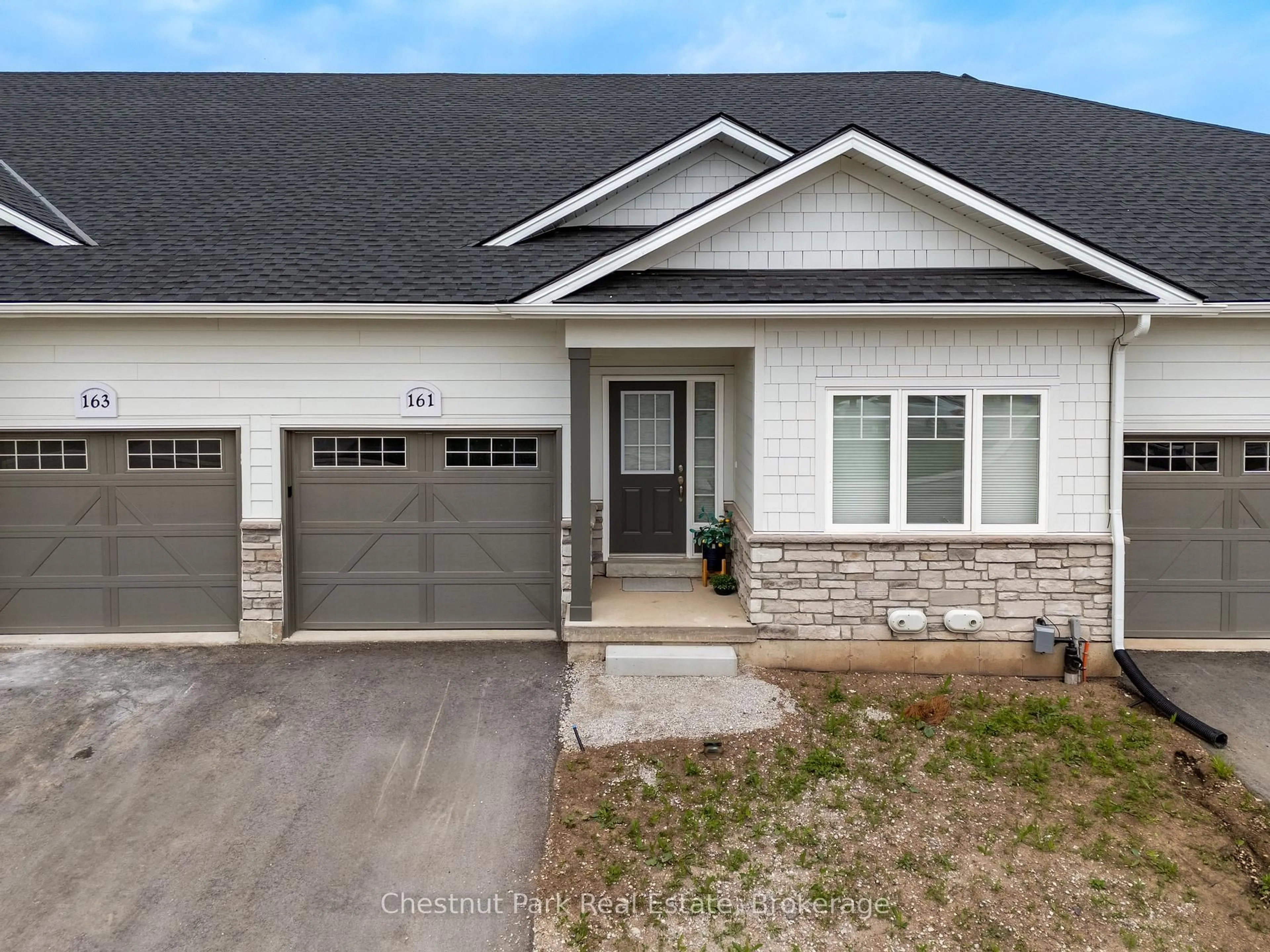 Home with vinyl exterior material, street for 161 Hawthorn Cres, Georgian Bluffs Ontario N0H 1S0