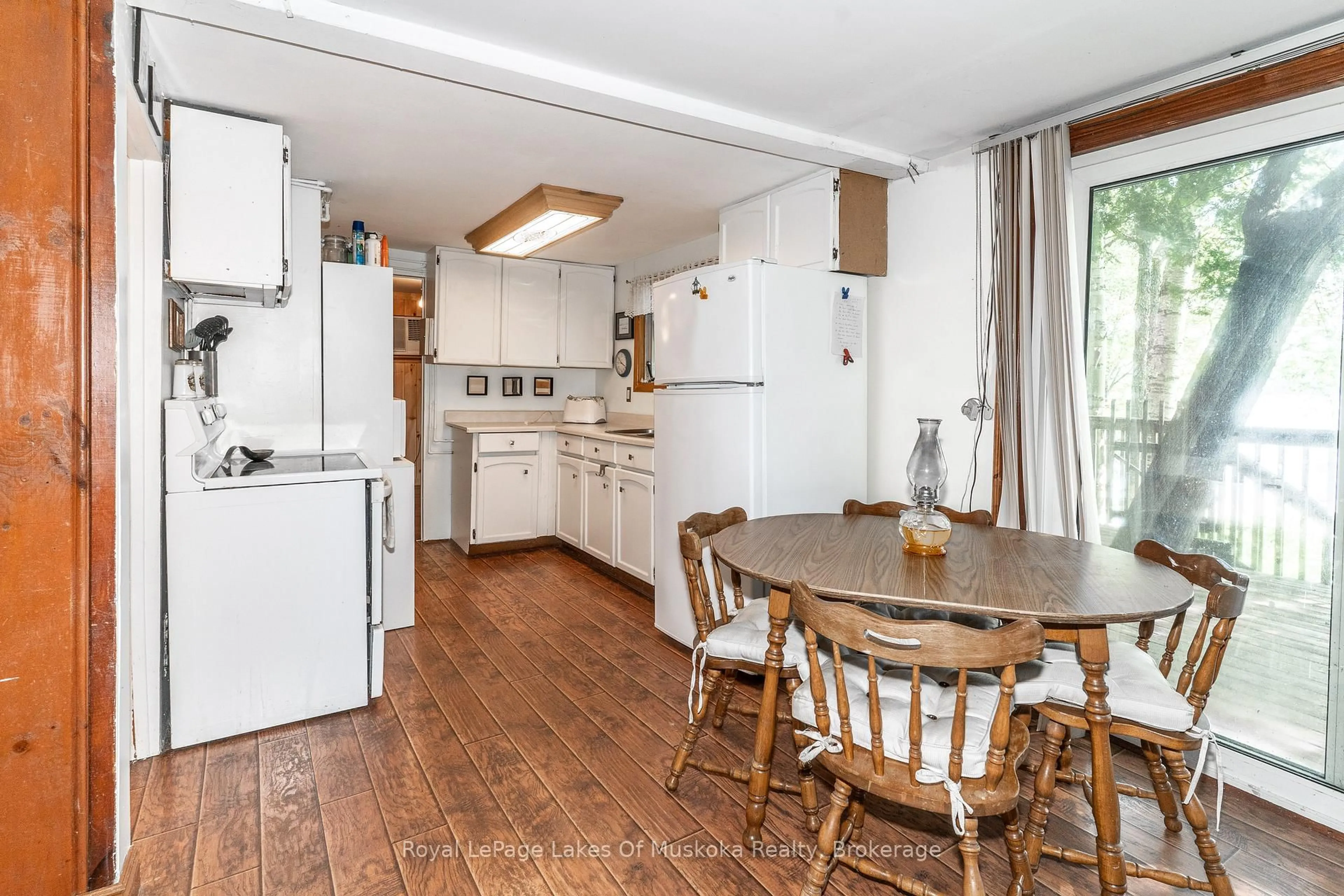 Unknown for 1024/1025 White Pines Rd, Lake of Bays Ontario P1H 2J3