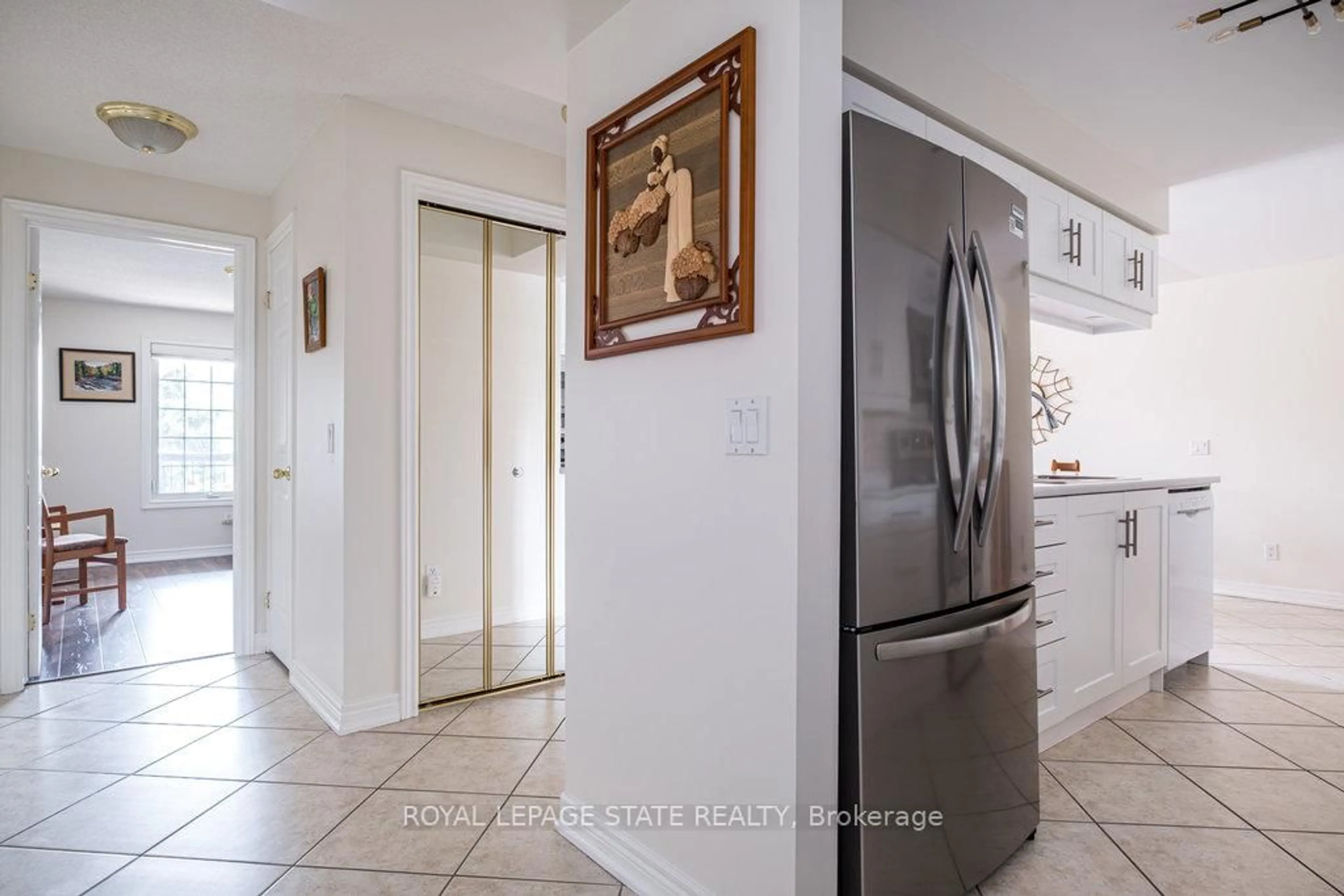 Unknown for 990 Golf Links Rd #208, Hamilton Ontario L9K 1J8