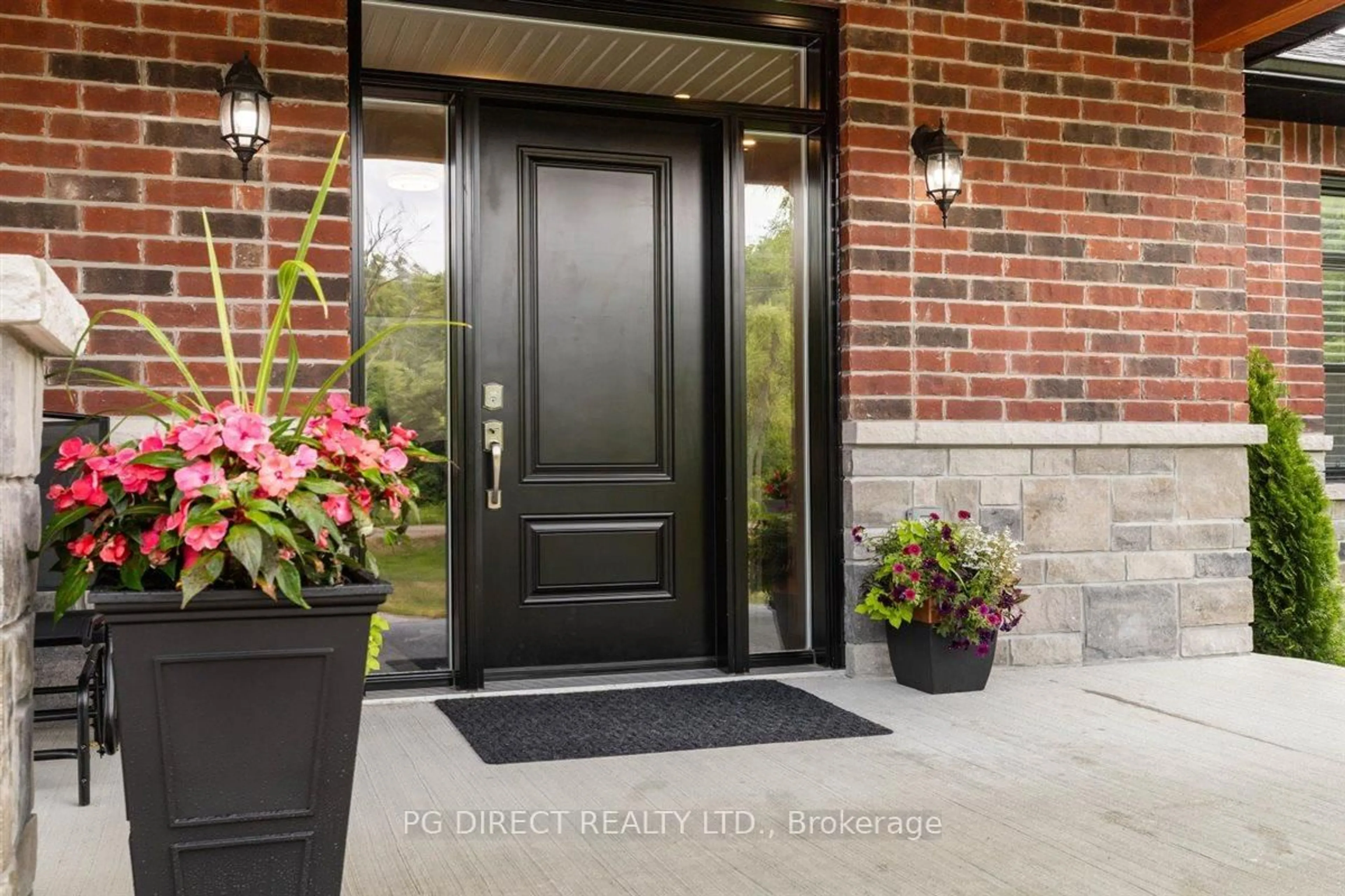 Indoor entryway for 51 Morrow Rd, Trent Hills Ontario K0L 1Y0