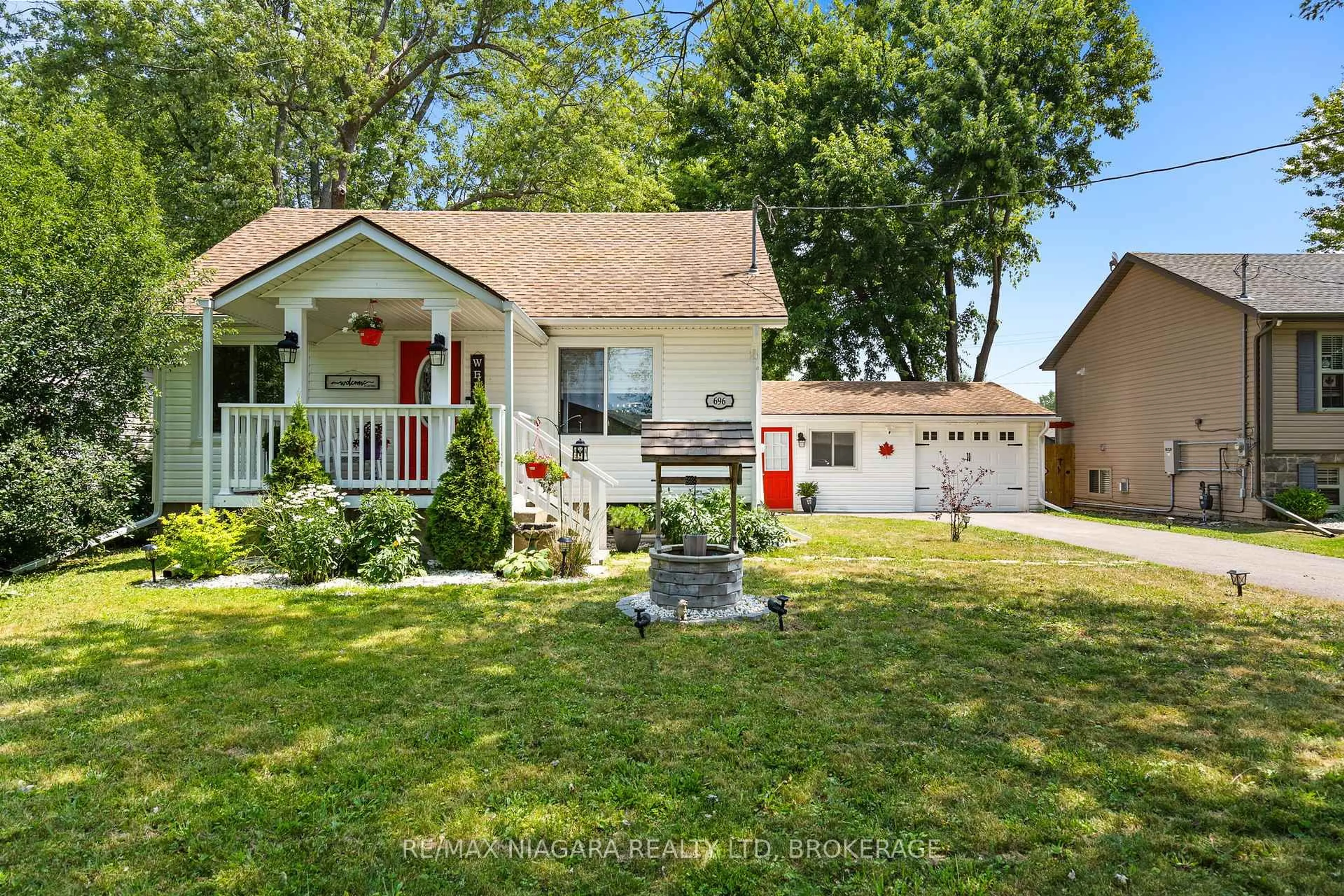 Unknown for 696 Fairview Rd, Fort Erie Ontario L2A 4T1