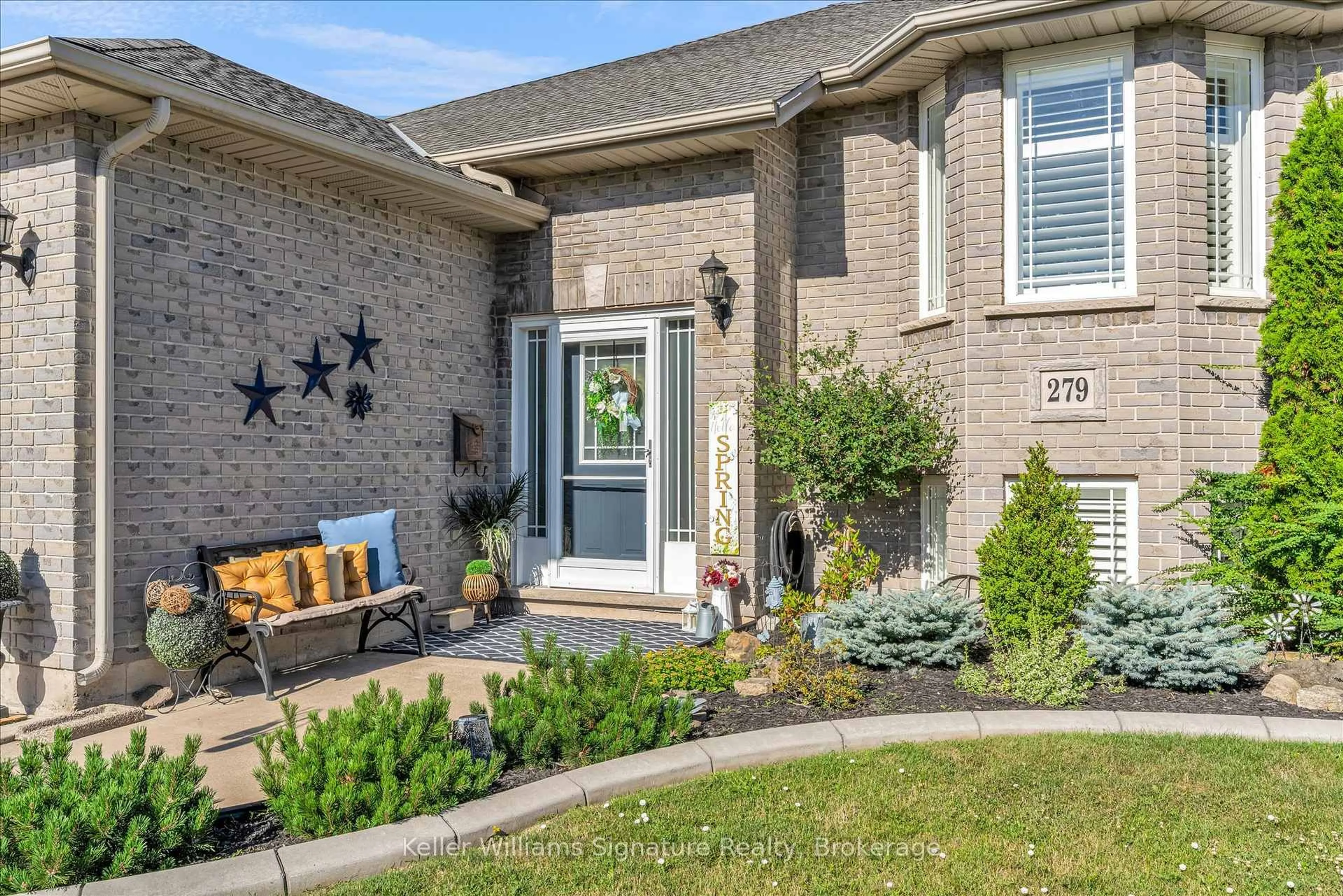 Home with brick exterior material, street for 279 Knoll St, Port Colborne Ontario L3K 5B8
