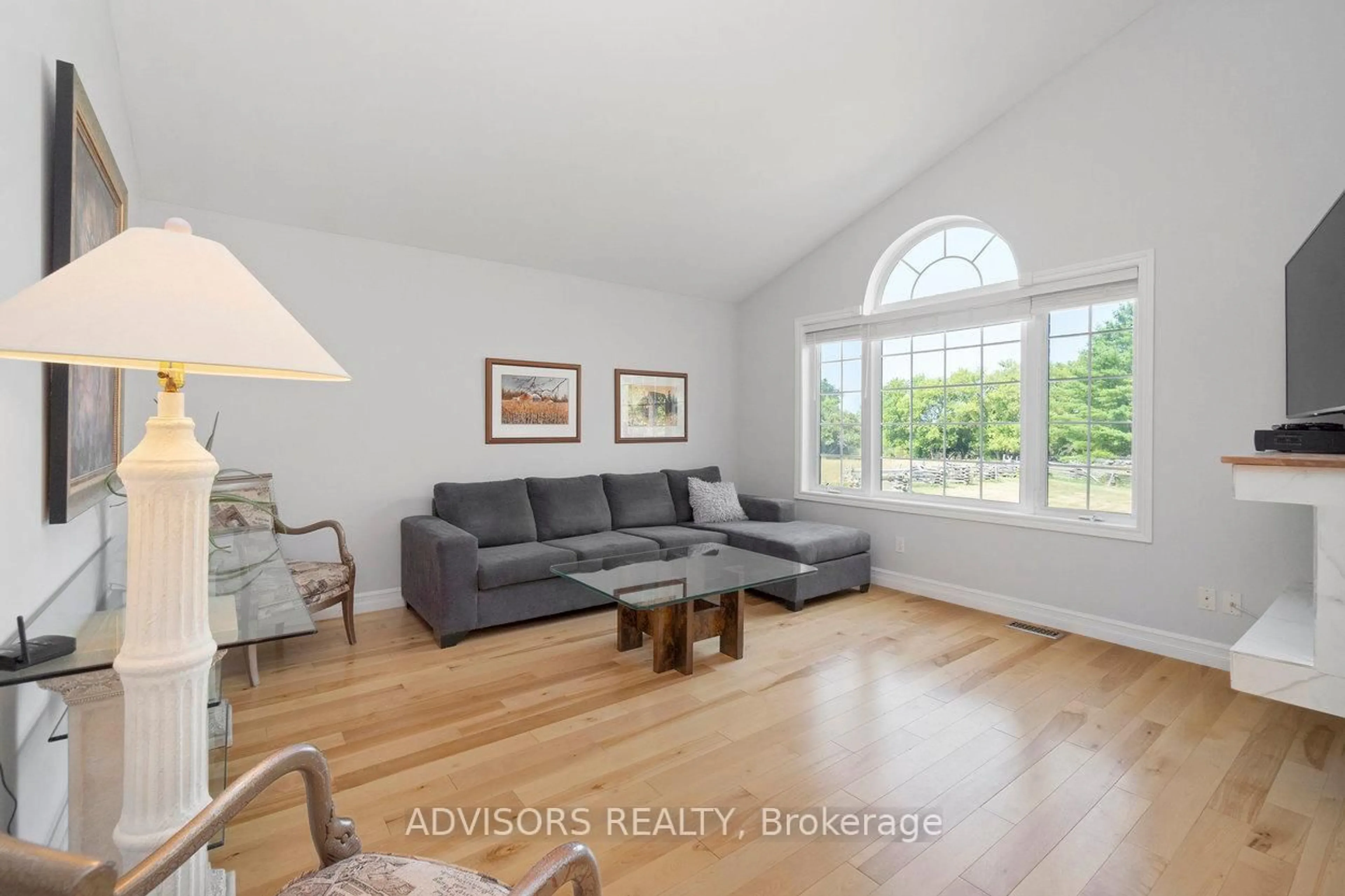 Living room with furniture, unknown for 36 Rapids Rd, Thomasburg Ontario K0K 3H0