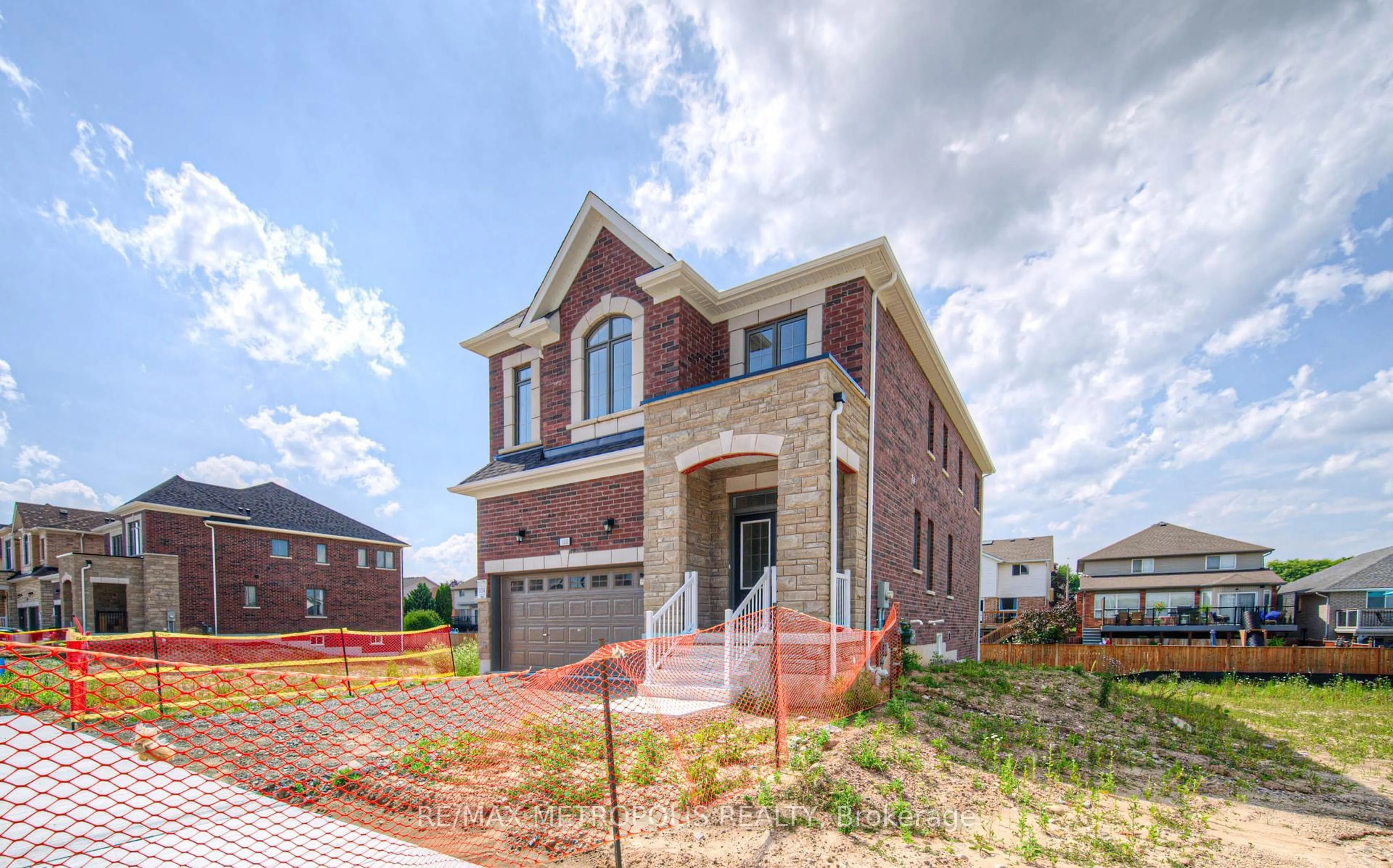 Home with brick exterior material, street for 100 Moss Dr, Cambridge Ontario N1T 0H1