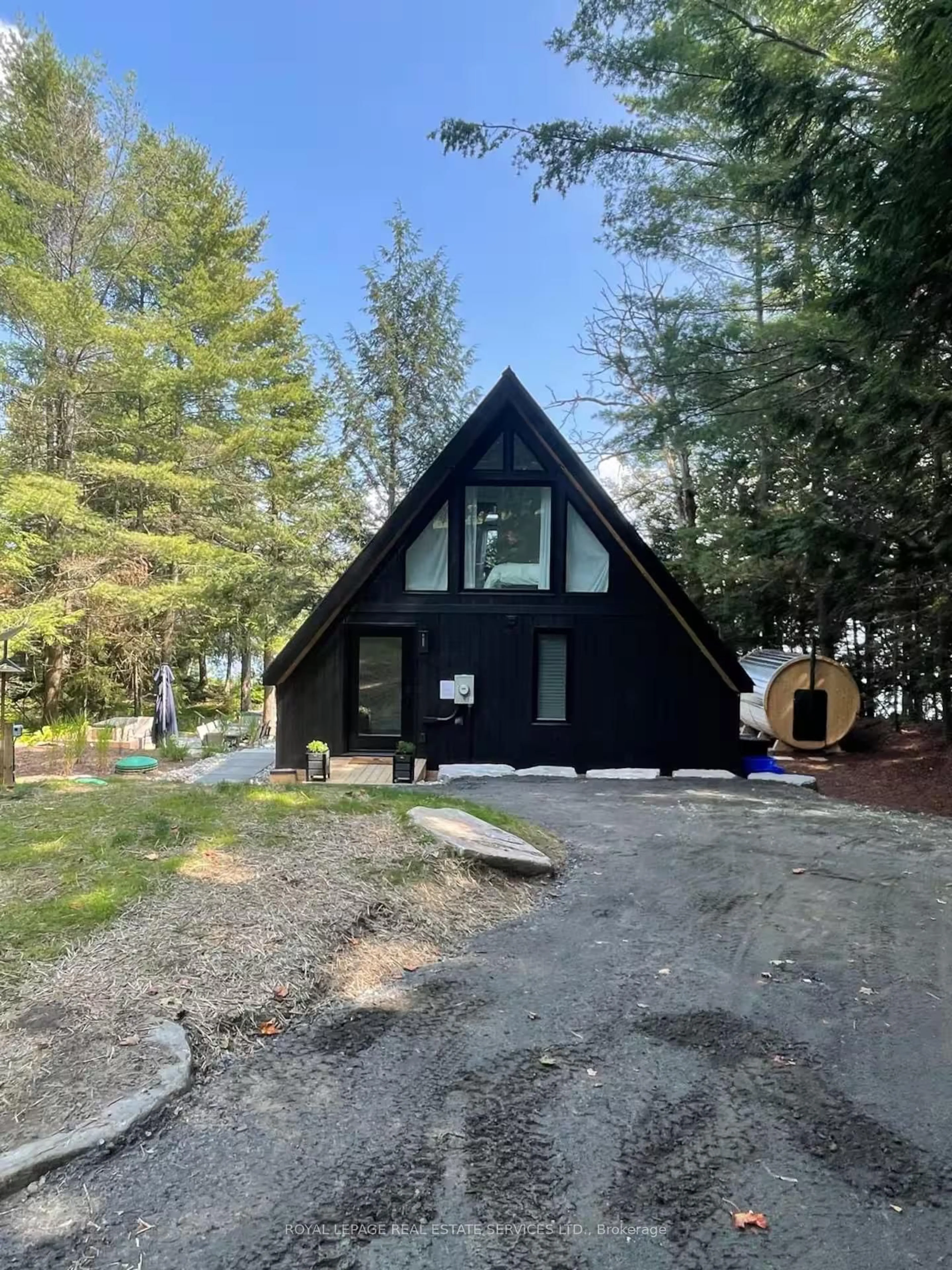 Unknown for 201 N Menominee Lake Rd, Huntsville Ontario P0H 0A9