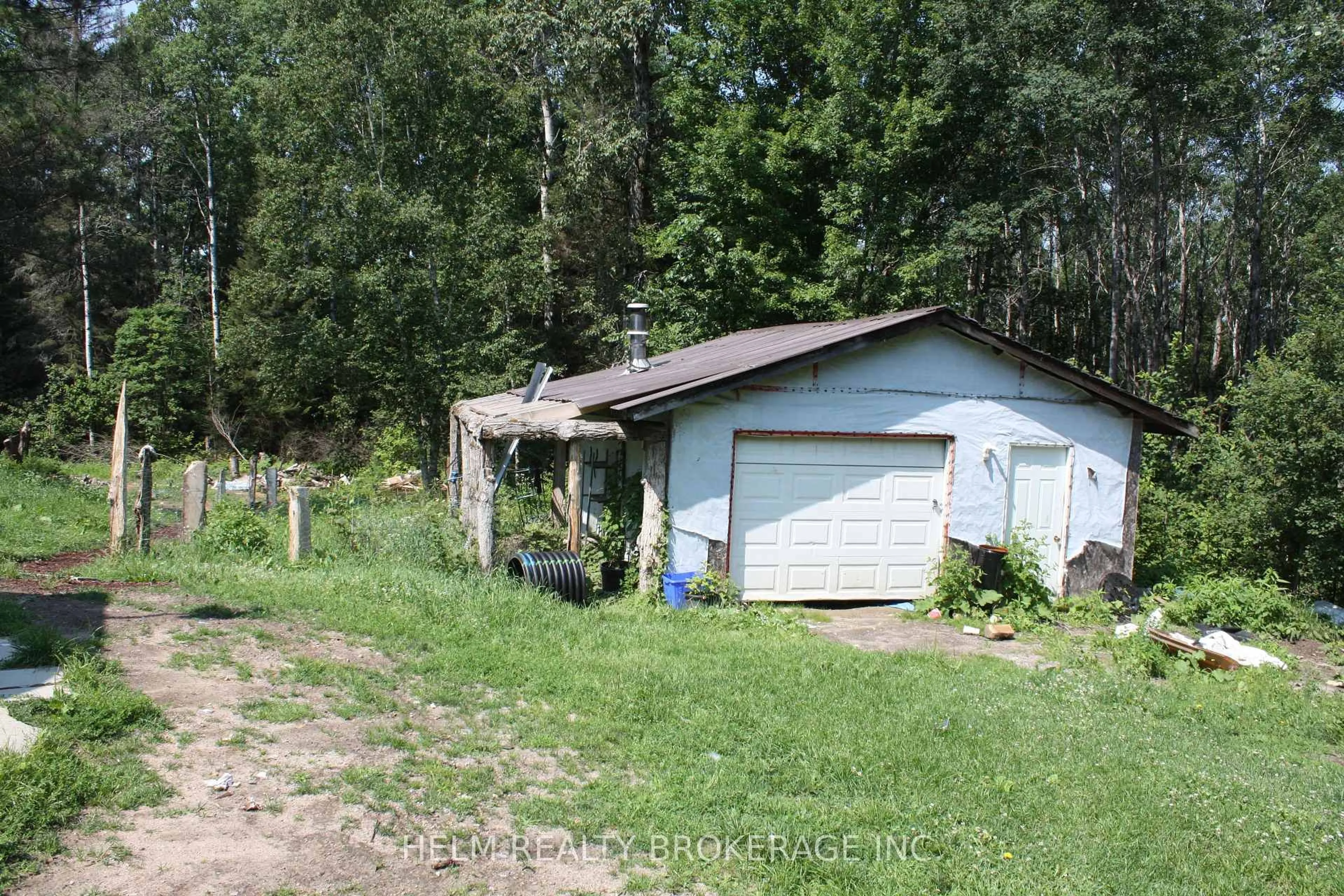 Shed for 405 McNutt Rd, Bonfield Ontario P0H 2E0