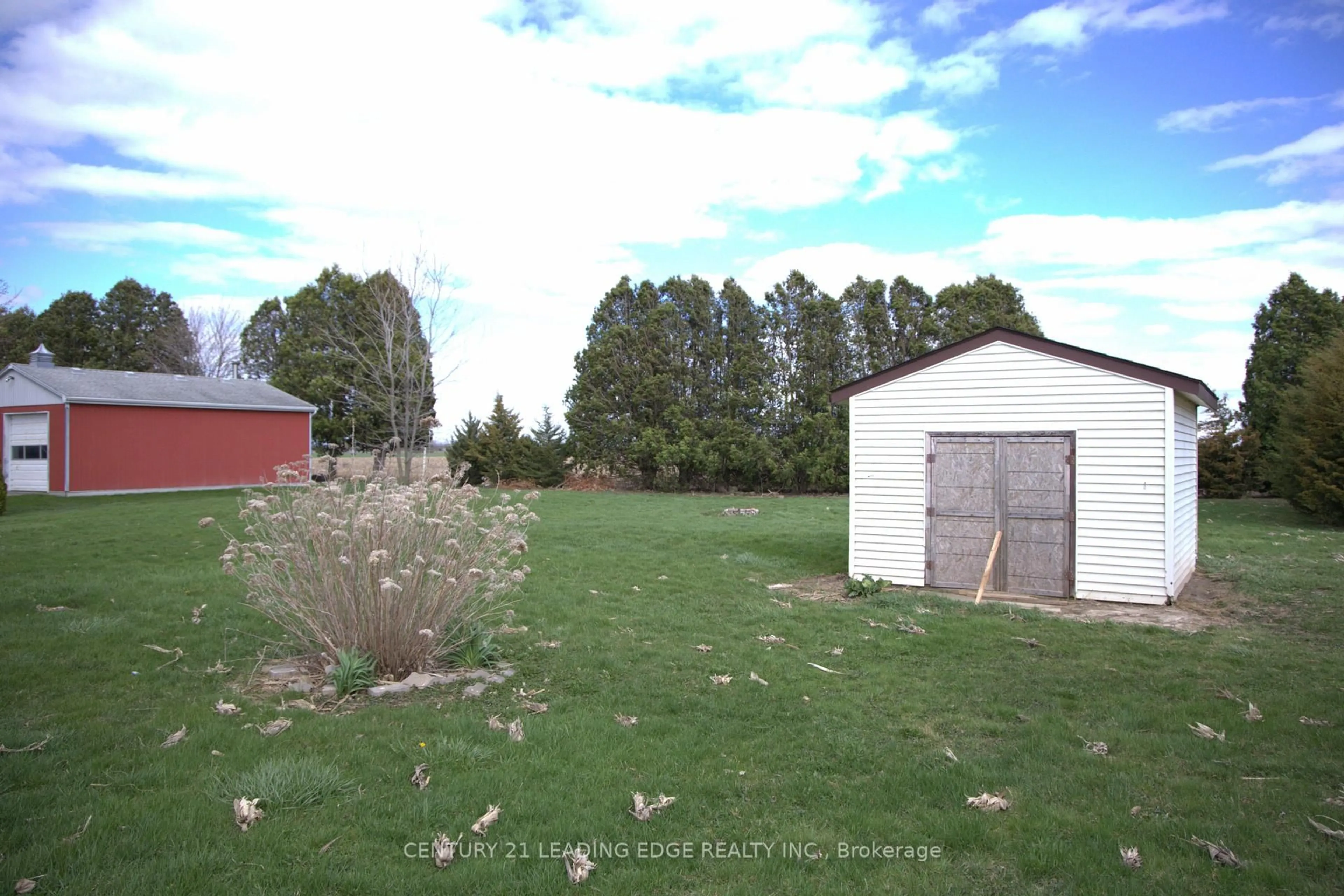 Shed for 29133 Centre Sdrd, Chatham-Kent Ontario N0P 2M0